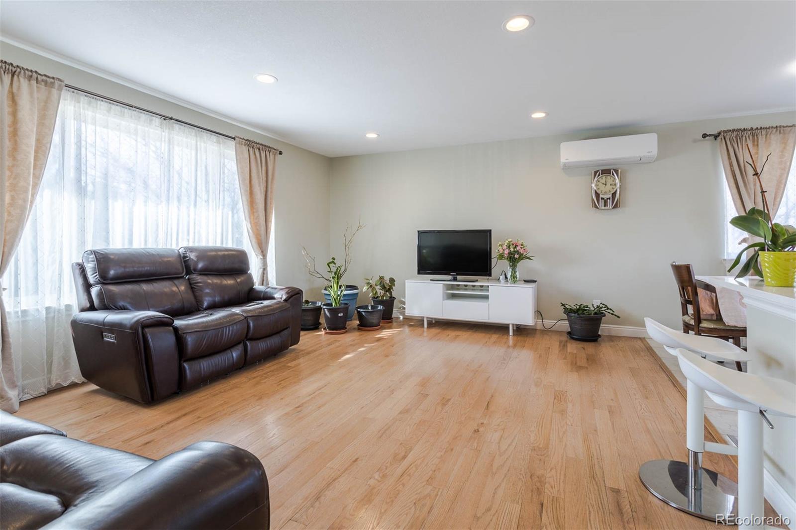 MLS Image #3 for 7423 e costilla boulevard,centennial, Colorado