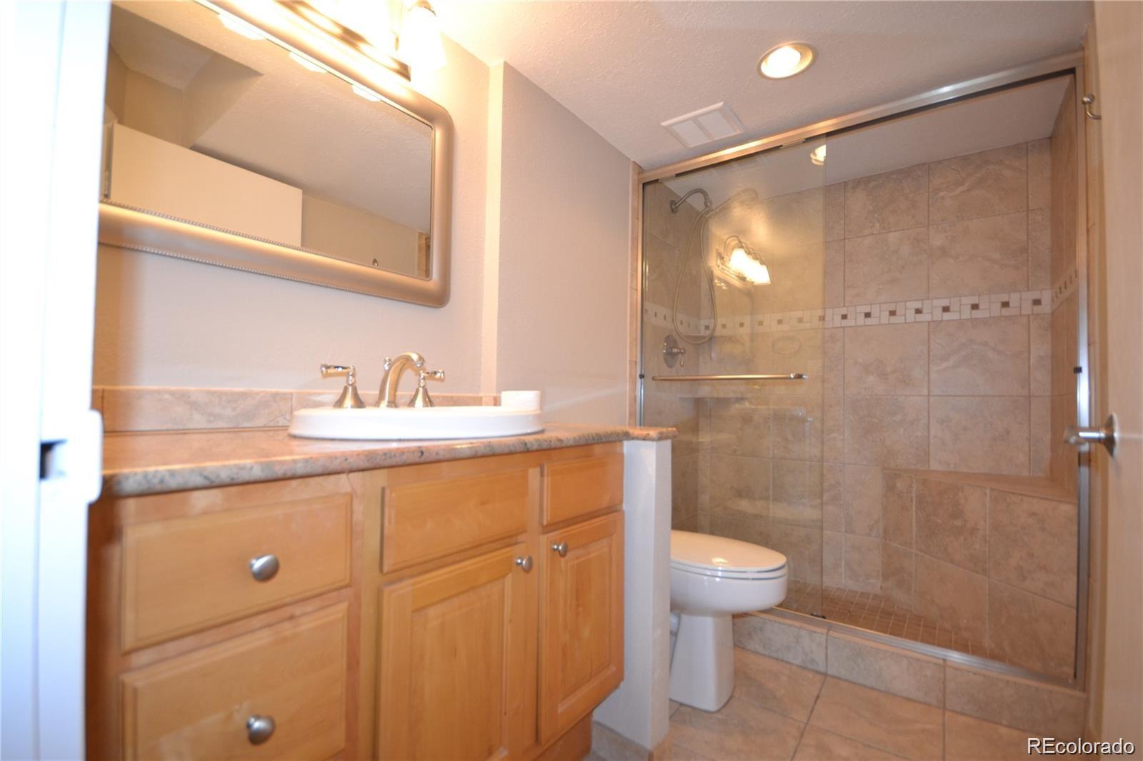 MLS Image #18 for 2  adams street,denver, Colorado