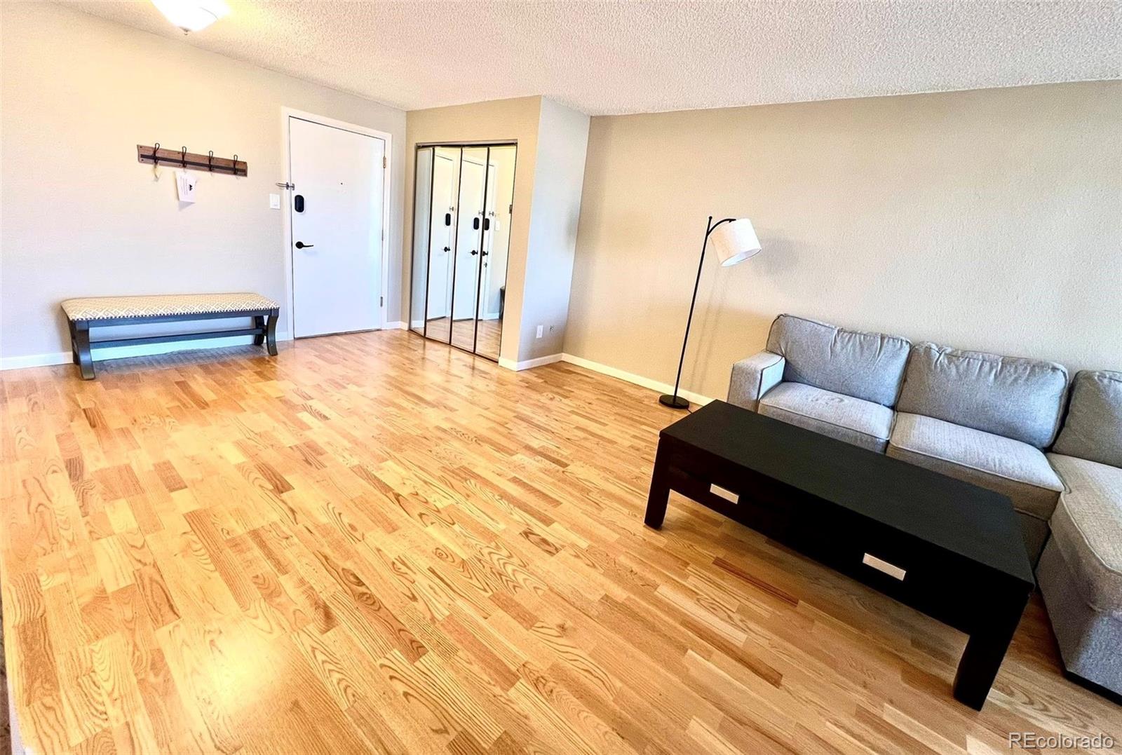 MLS Image #6 for 2  adams street,denver, Colorado