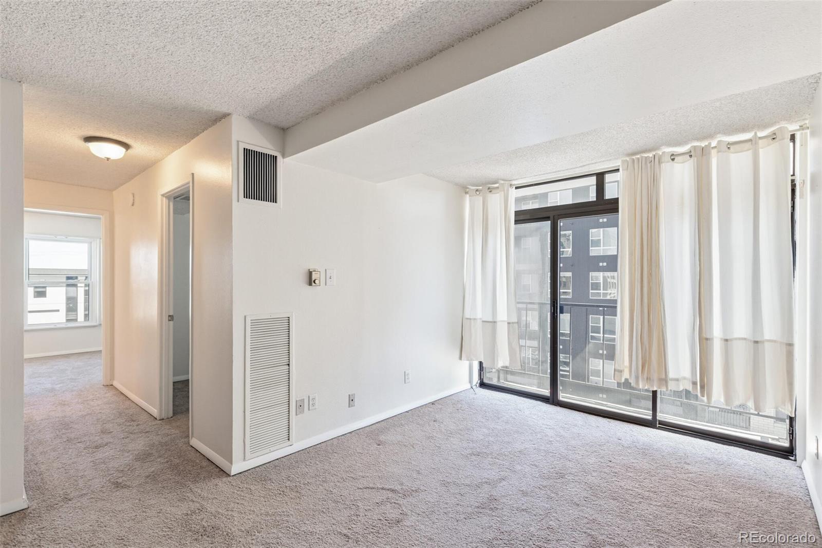 MLS Image #6 for 2  adams street 910,denver, Colorado