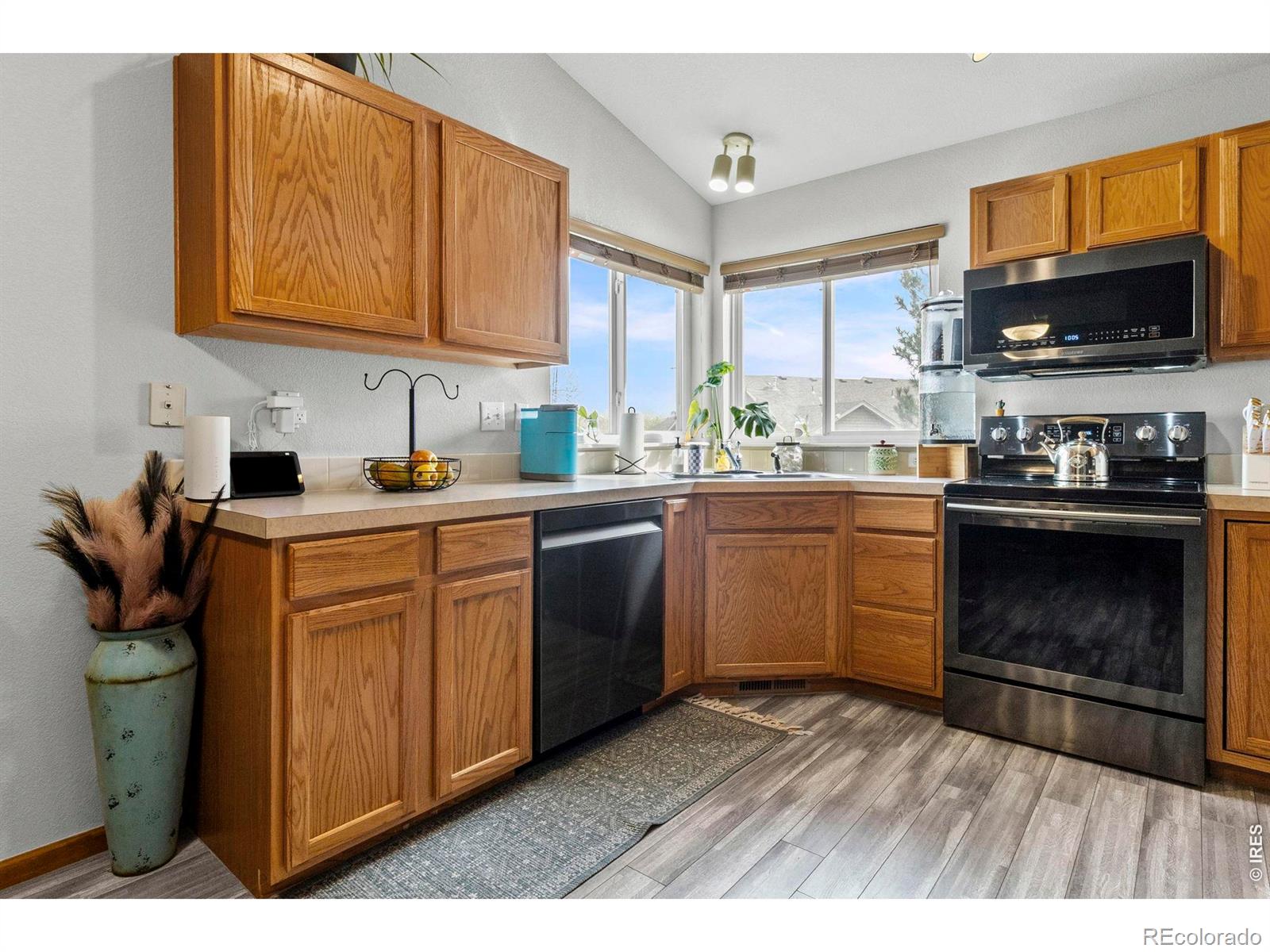 MLS Image #6 for 1098  lavender avenue,loveland, Colorado
