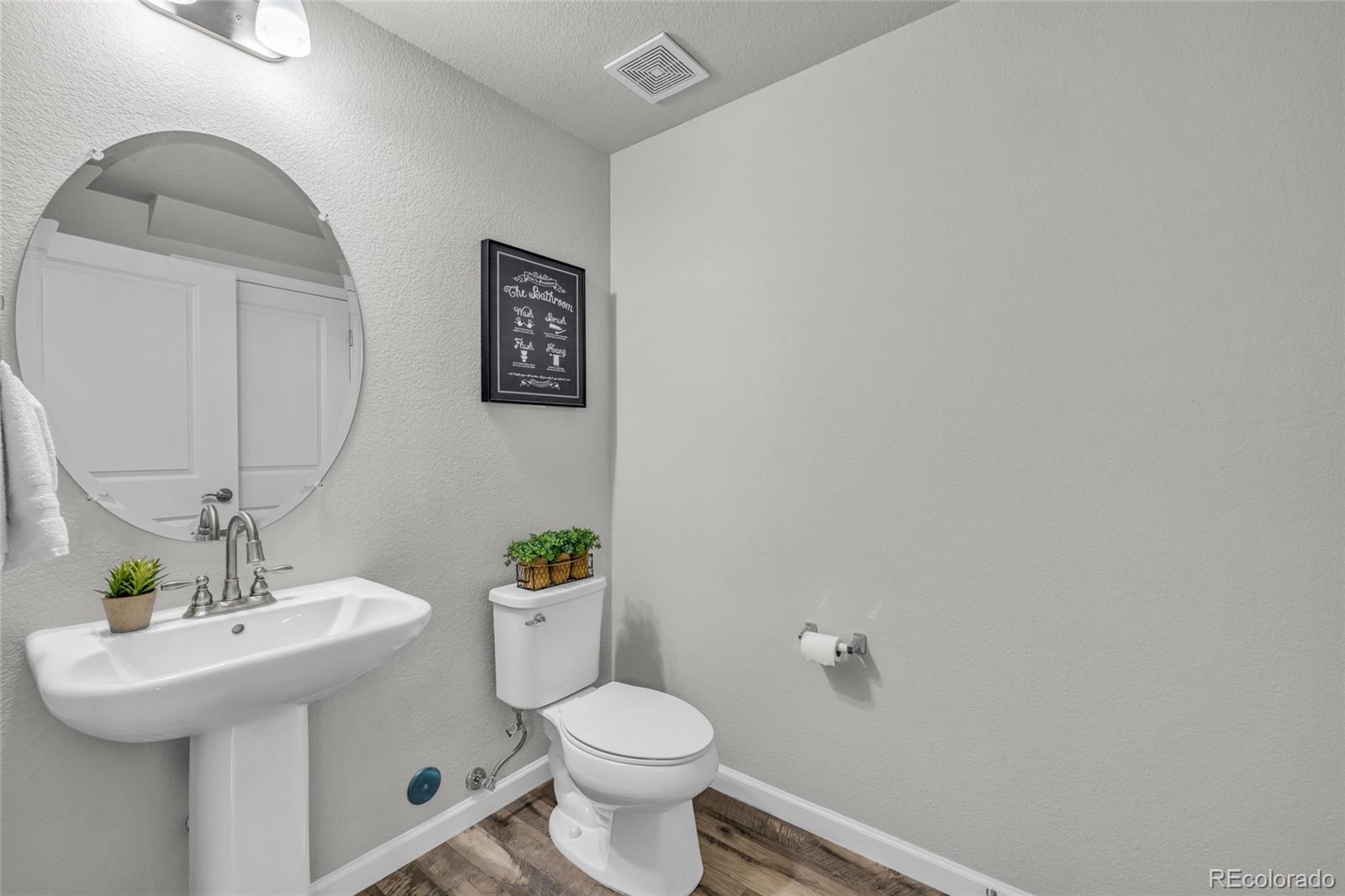 MLS Image #10 for 1877 s buchanan circle,aurora, Colorado