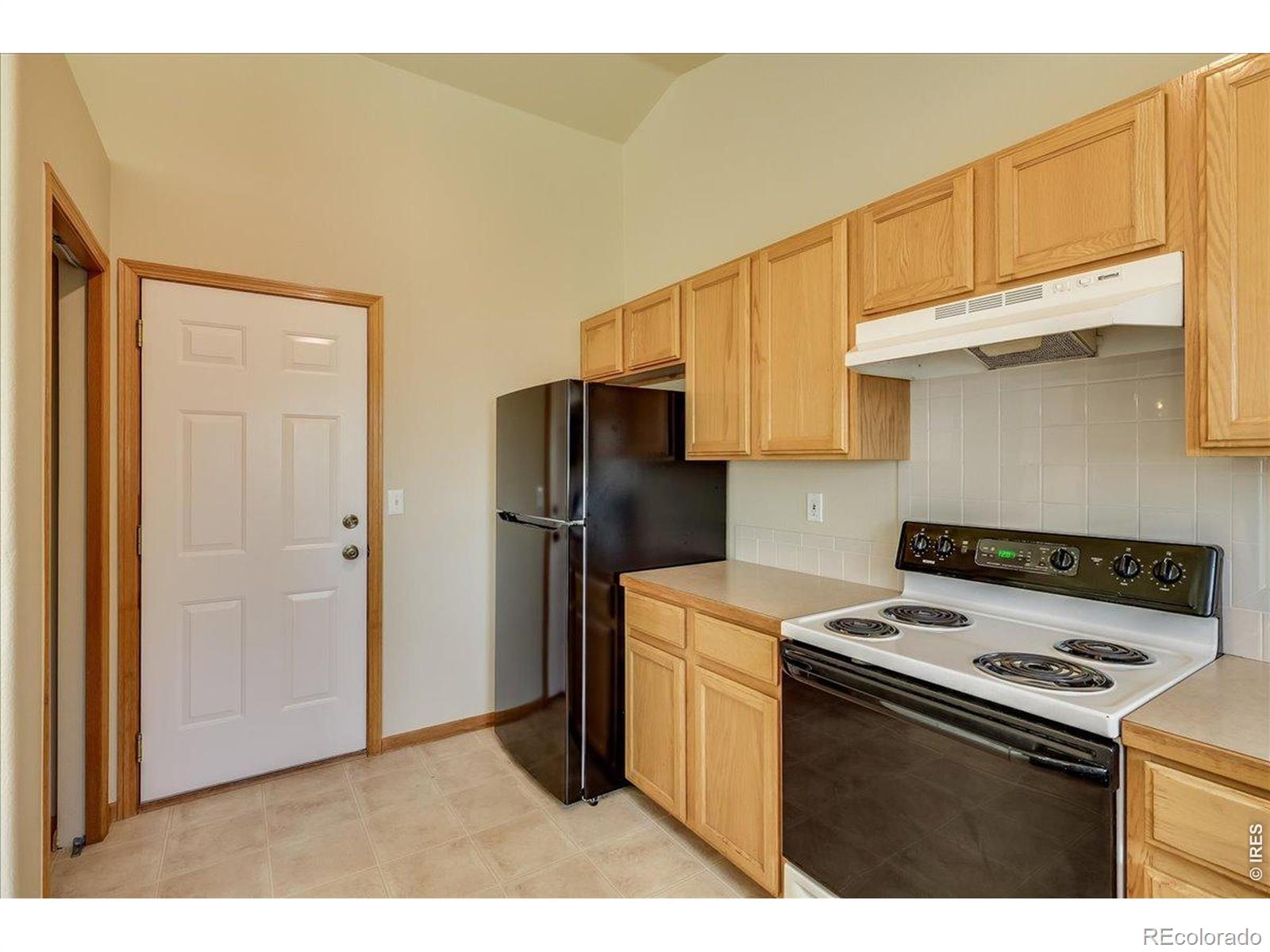 MLS Image #11 for 883  emerald drive,windsor, Colorado