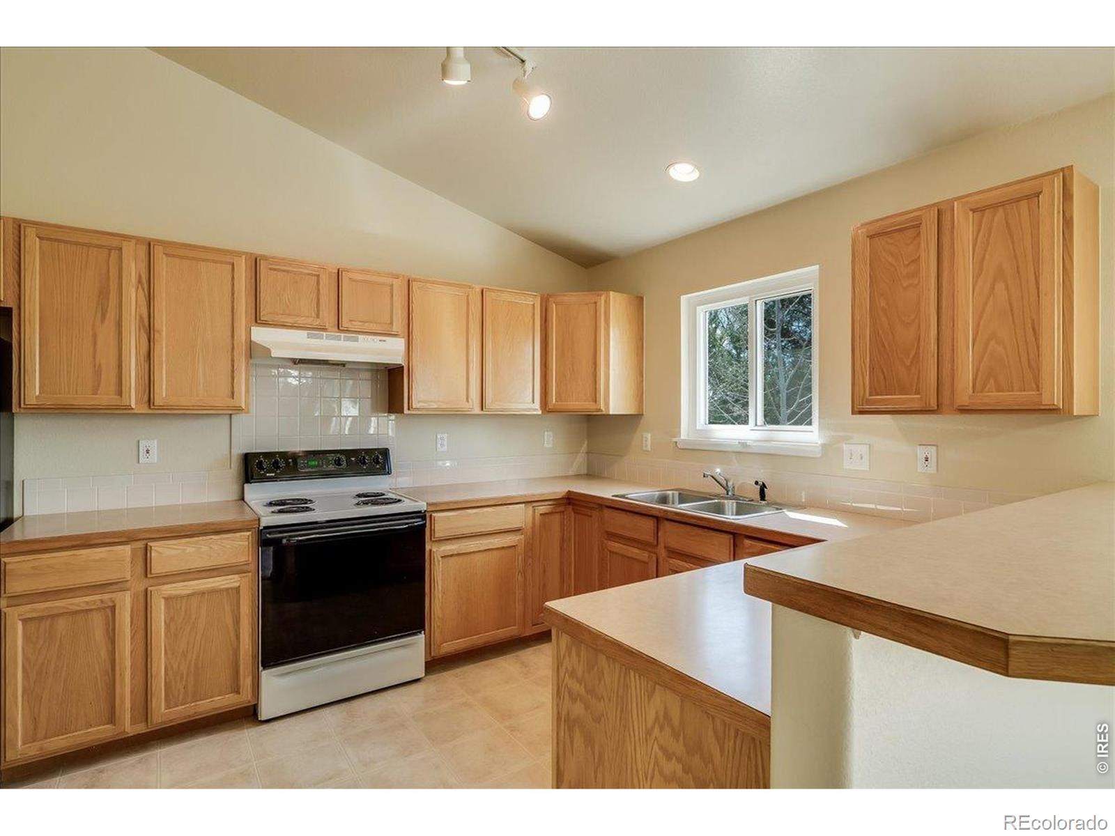 MLS Image #9 for 883  emerald drive,windsor, Colorado