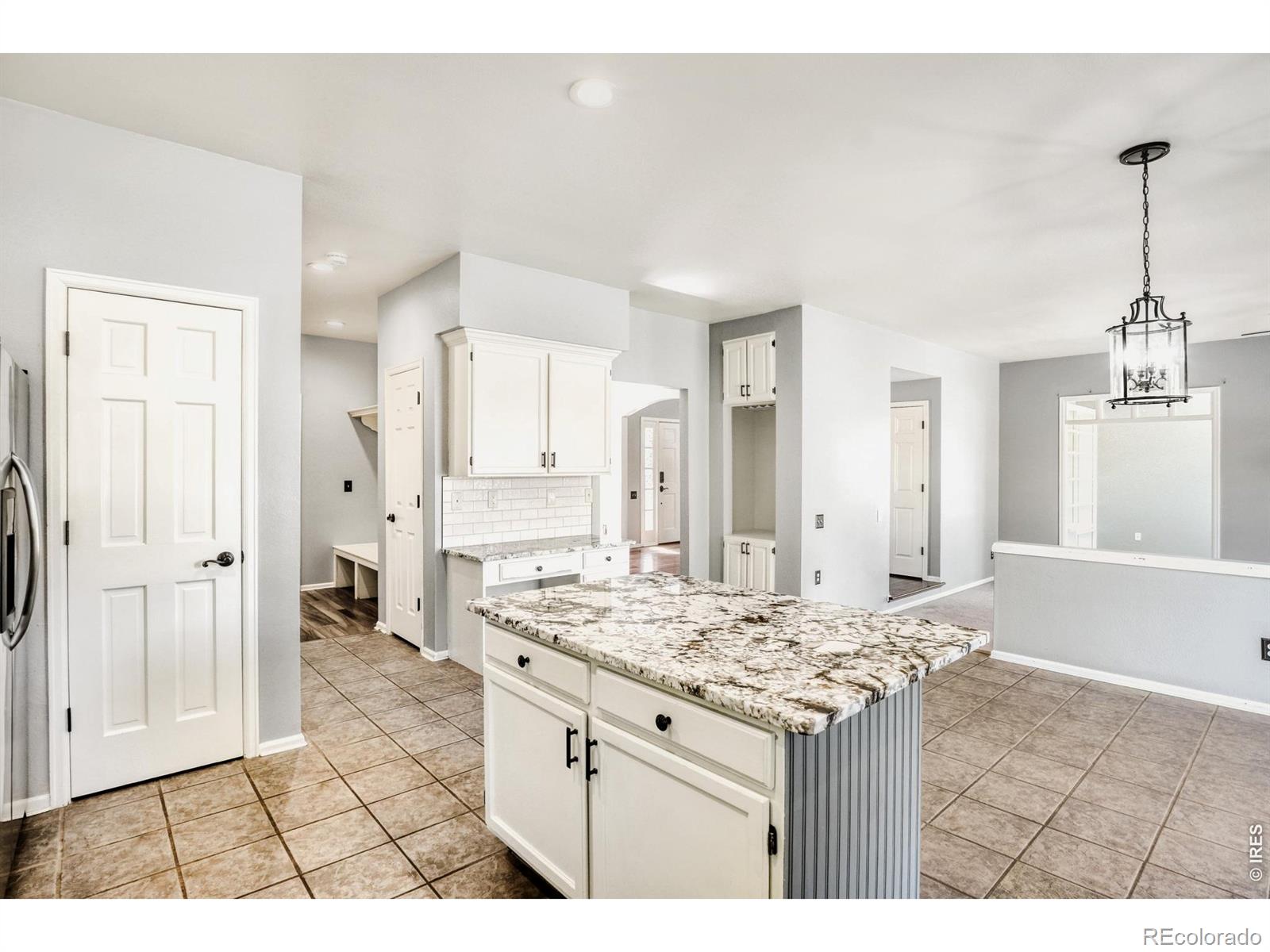 MLS Image #11 for 16623 e powers place,centennial, Colorado