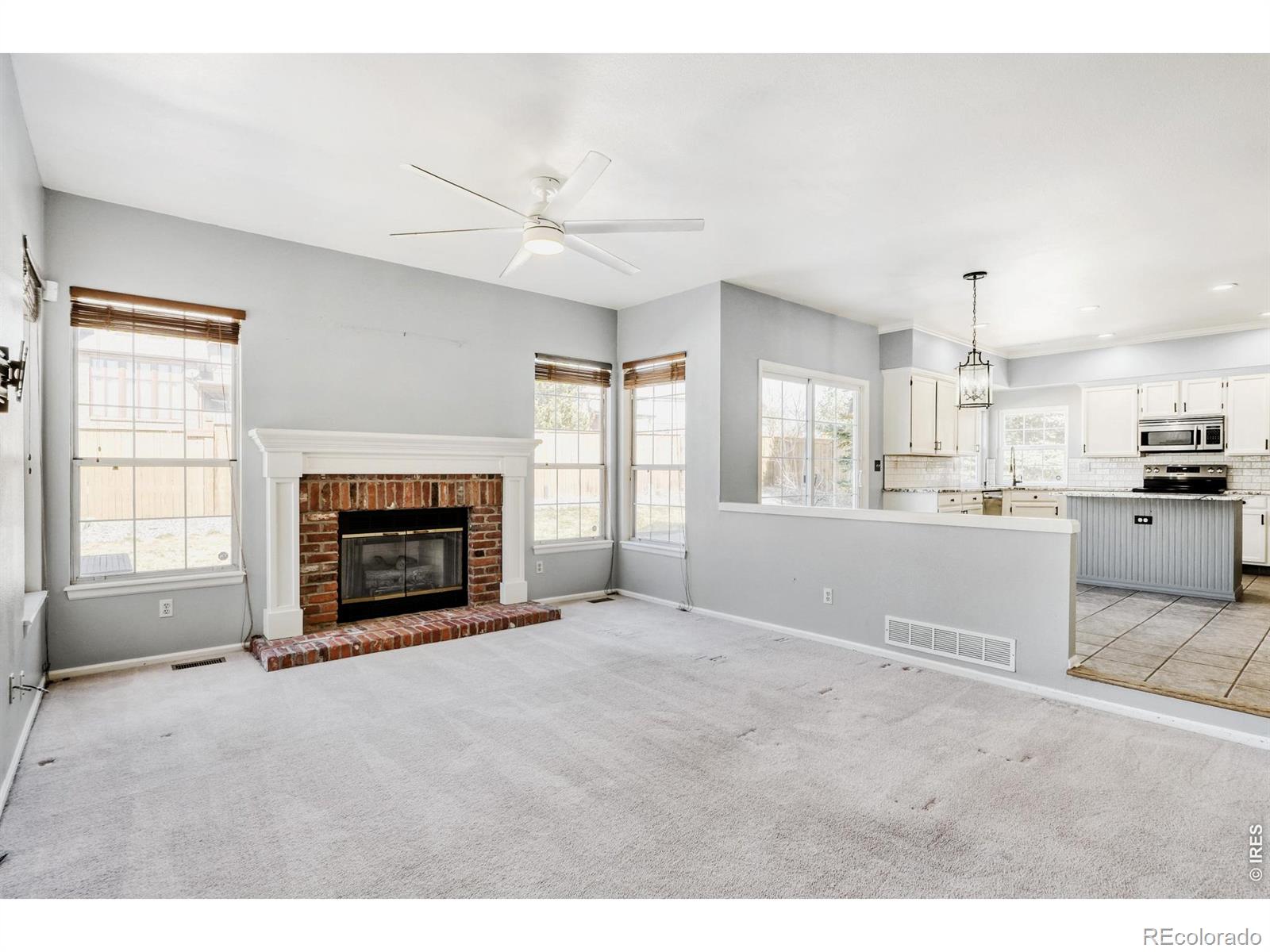 MLS Image #13 for 16623 e powers place,centennial, Colorado