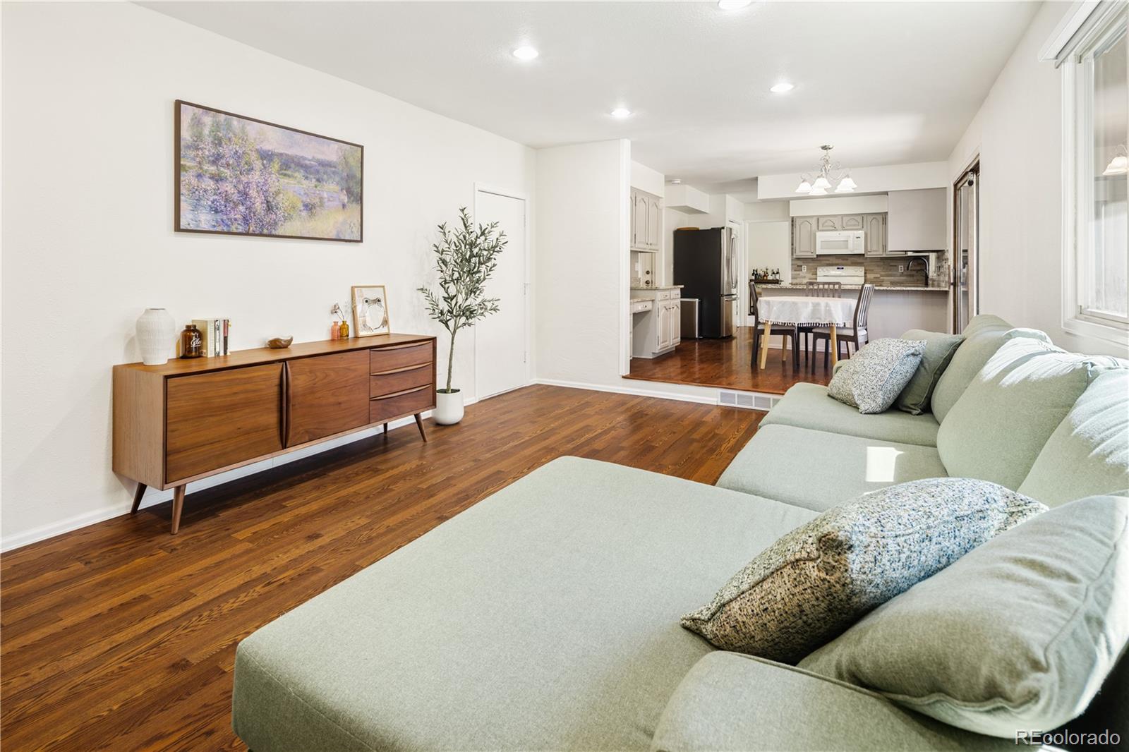 MLS Image #4 for 11306 w 75th avenue,arvada, Colorado