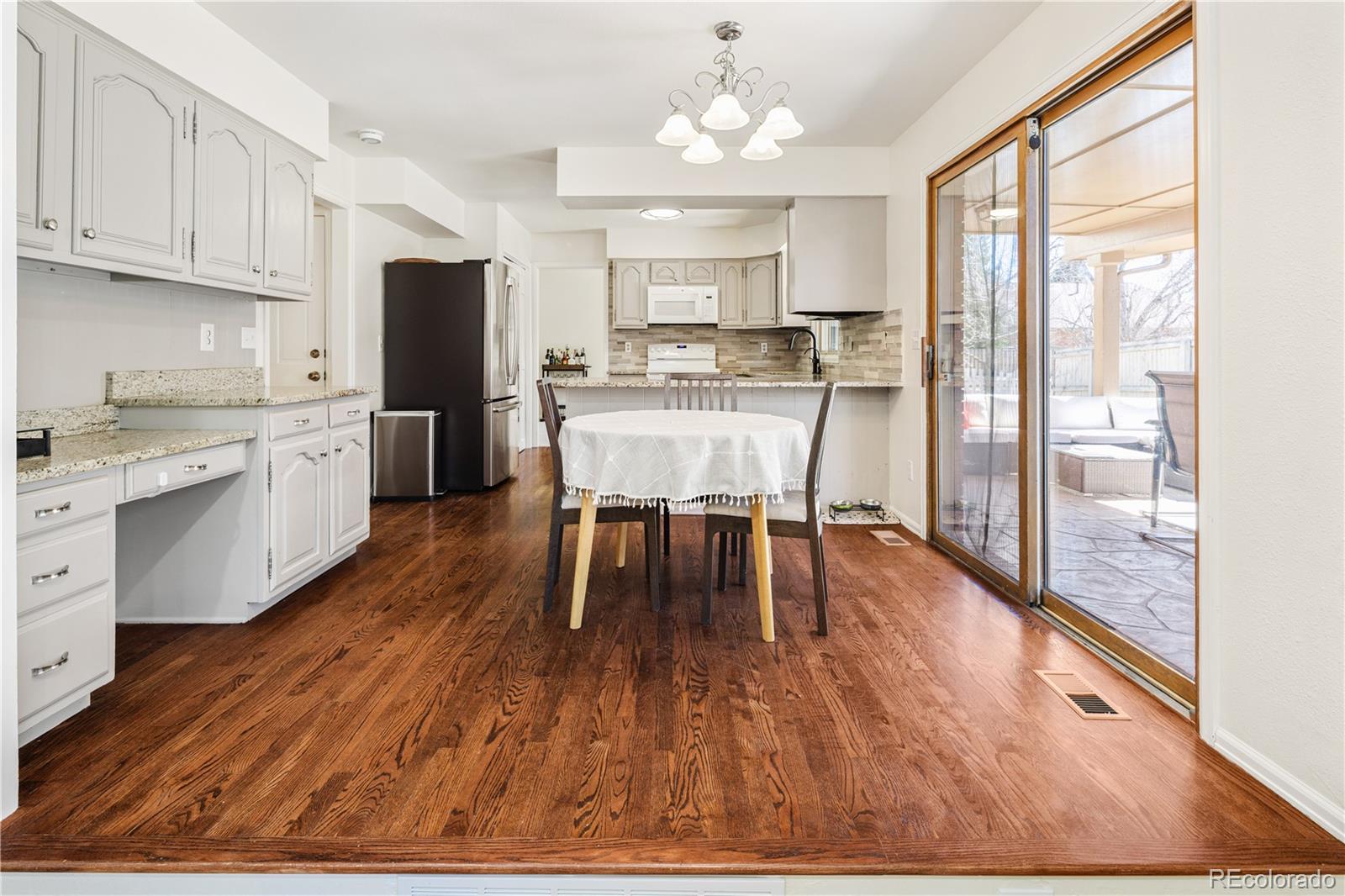 MLS Image #5 for 11306 w 75th avenue,arvada, Colorado