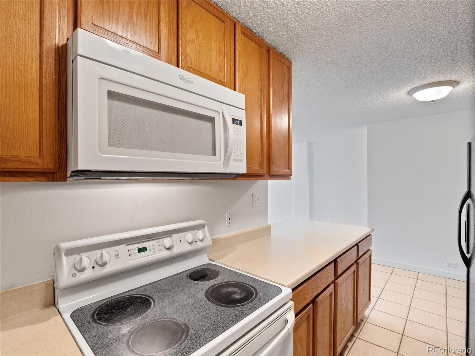 MLS Image #6 for 2225  buchtel boulevard 601,denver, Colorado