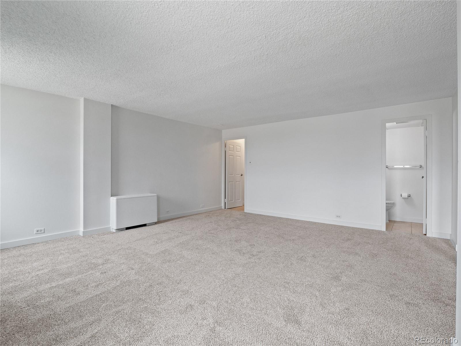 MLS Image #8 for 2225  buchtel boulevard 601,denver, Colorado