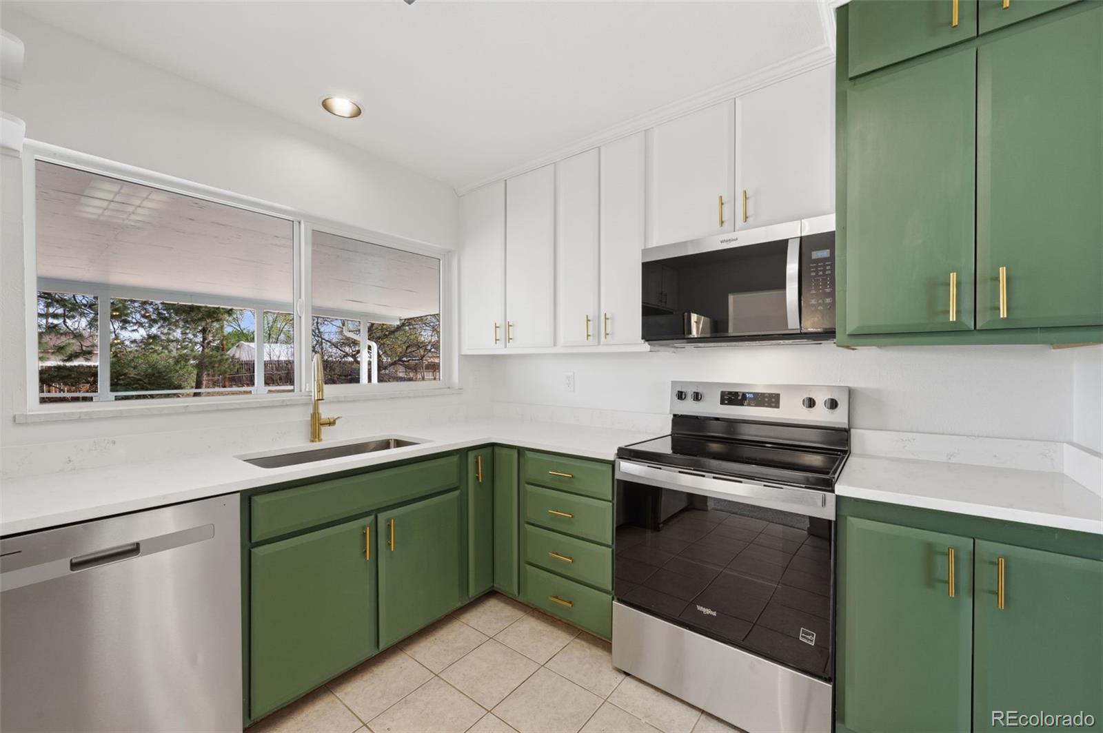 MLS Image #13 for 507  leona drive,denver, Colorado
