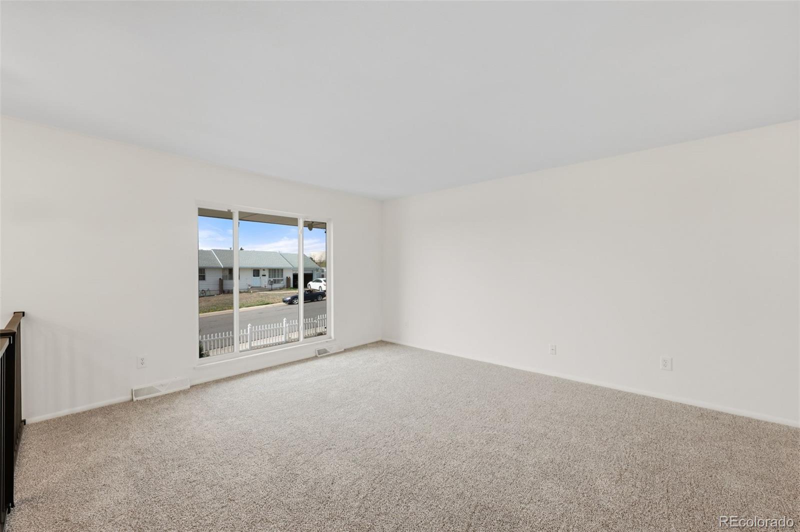 MLS Image #6 for 507  leona drive,denver, Colorado