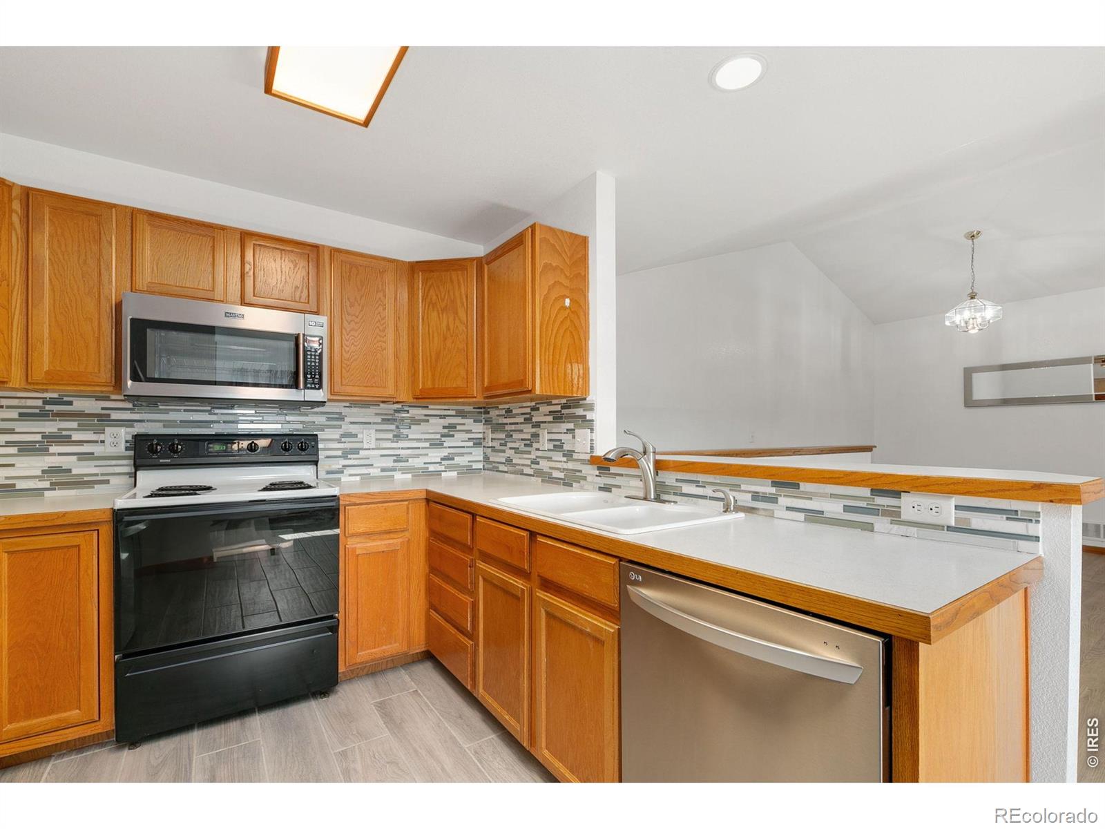 MLS Image #3 for 1108  belleview drive,fort collins, Colorado