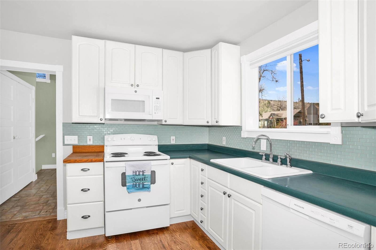 MLS Image #3 for 421  stickney avenue,lyons, Colorado