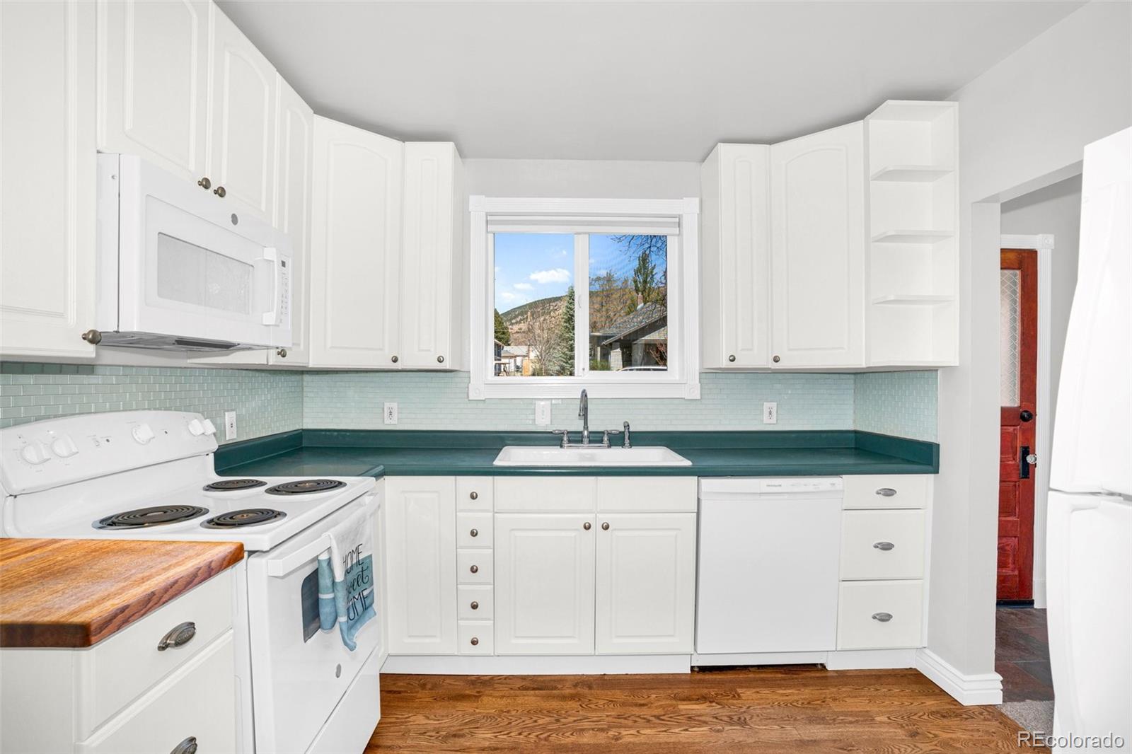 MLS Image #5 for 421  stickney avenue,lyons, Colorado