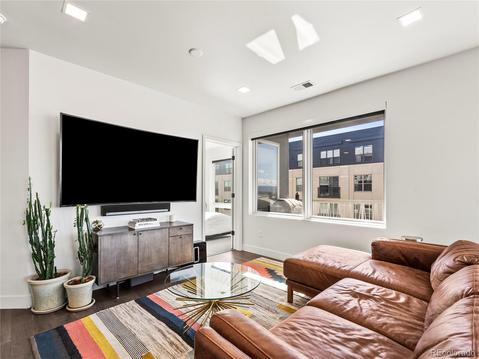 MLS Image #7 for 1898 s bannock street 404,denver, Colorado