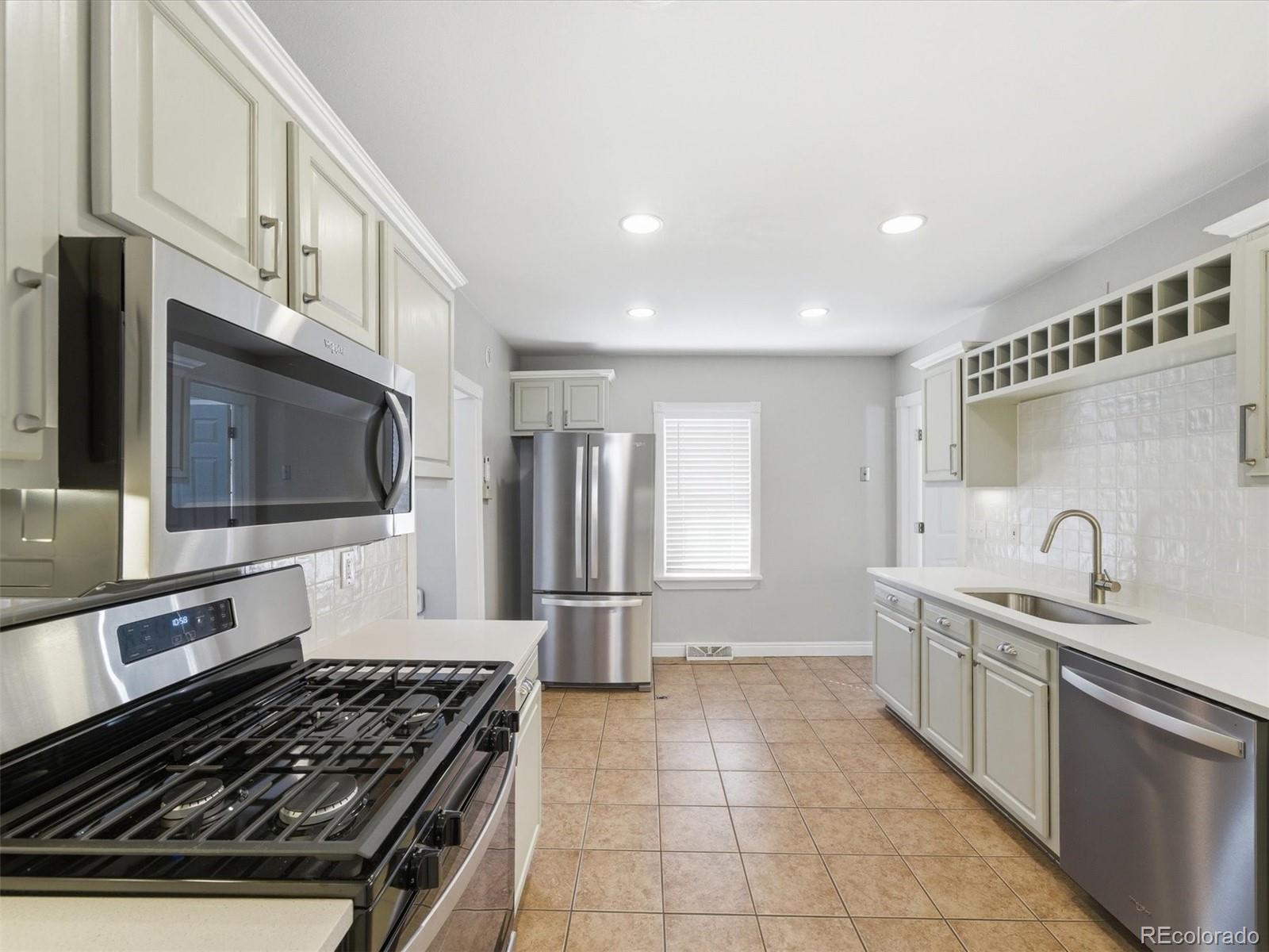 MLS Image #21 for 4245 s clarkson street,englewood, Colorado