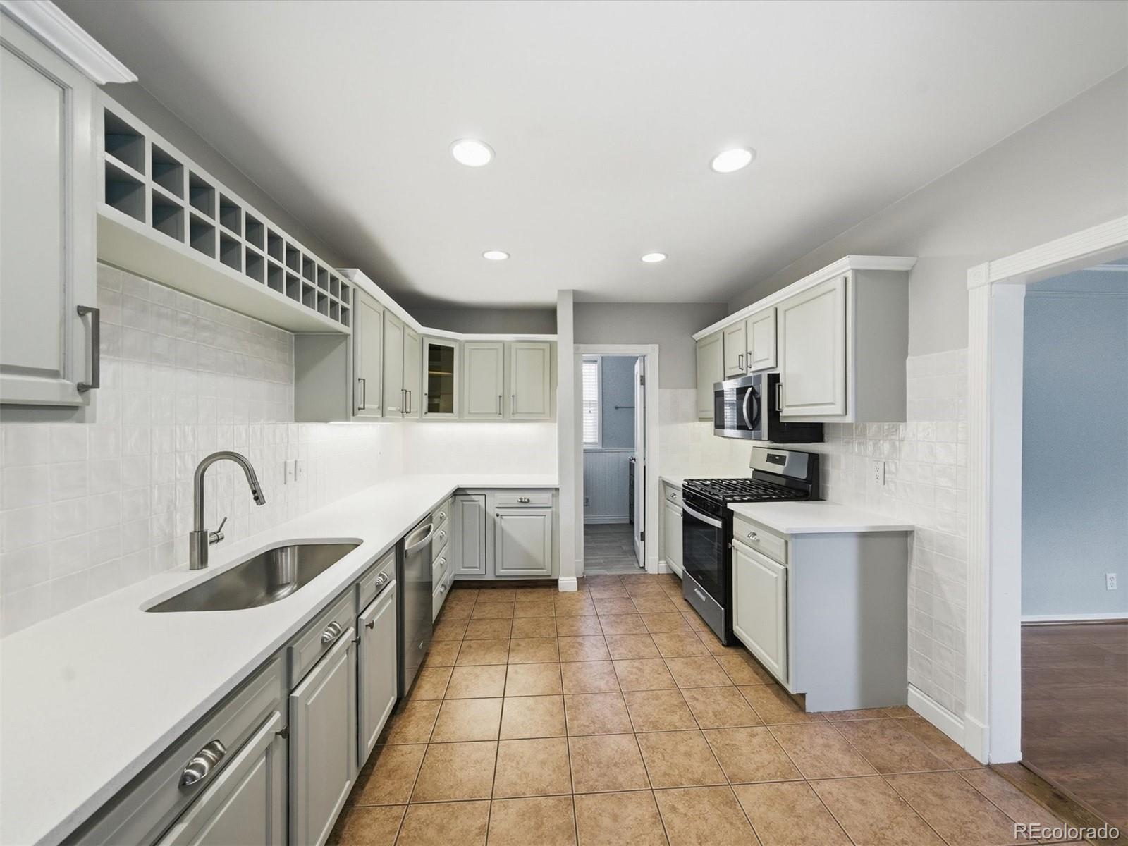 MLS Image #23 for 4245 s clarkson street,englewood, Colorado