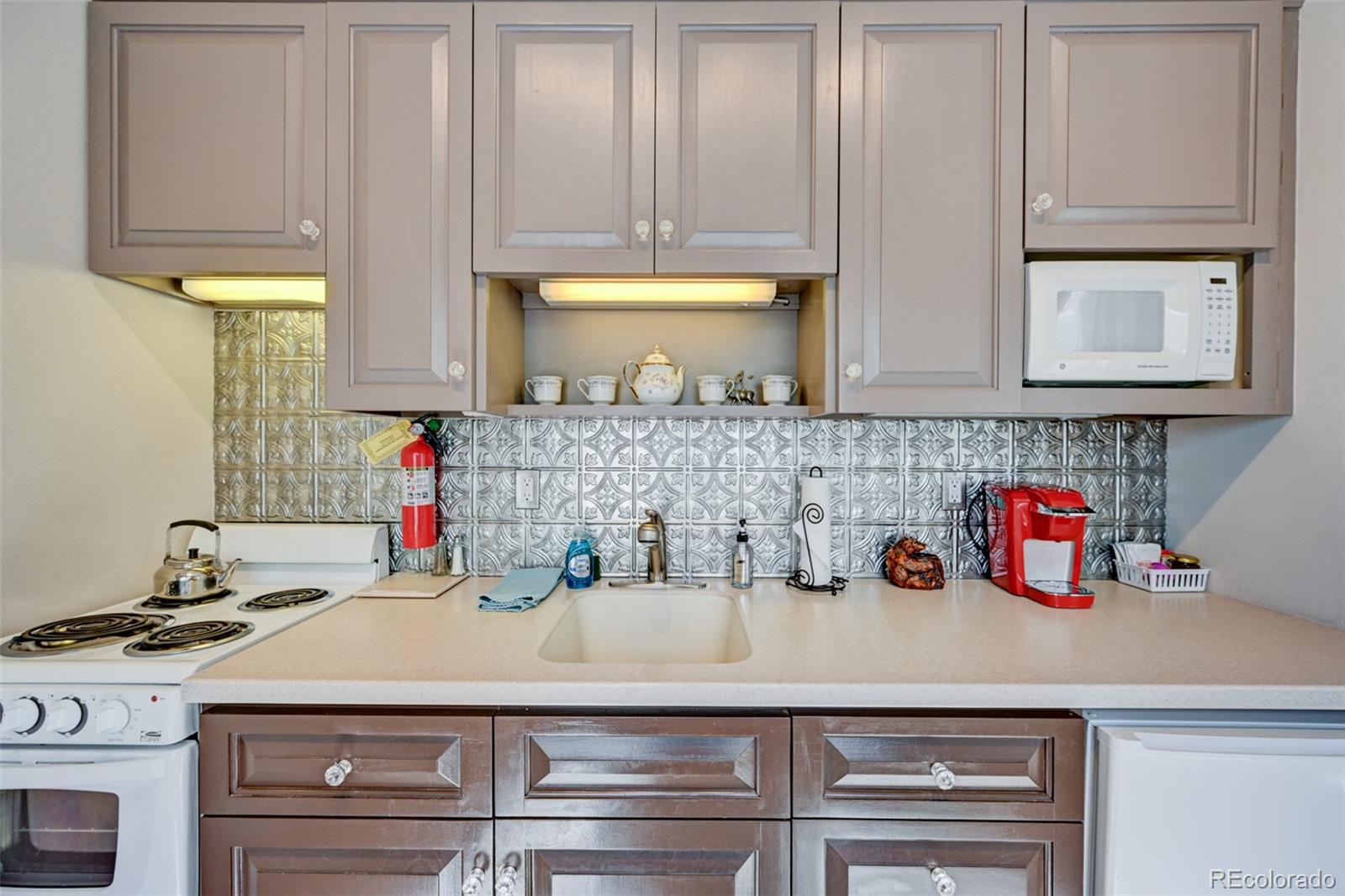 MLS Image #11 for 204 n f street,salida, Colorado
