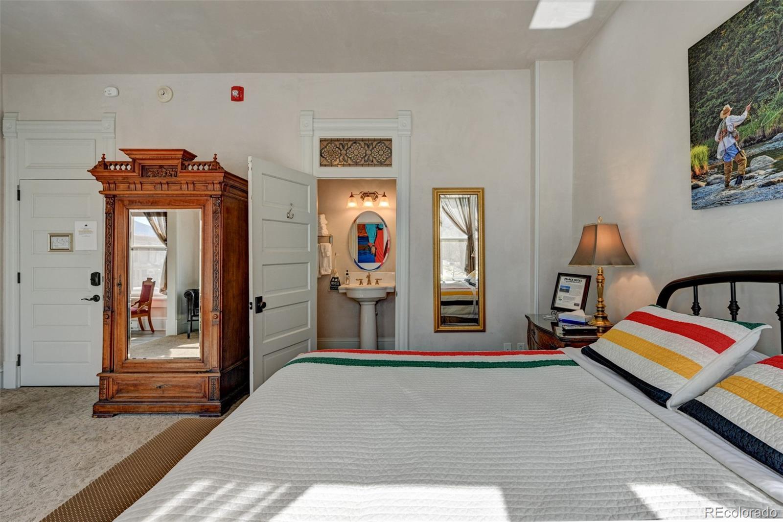 MLS Image #5 for 204 n f street,salida, Colorado