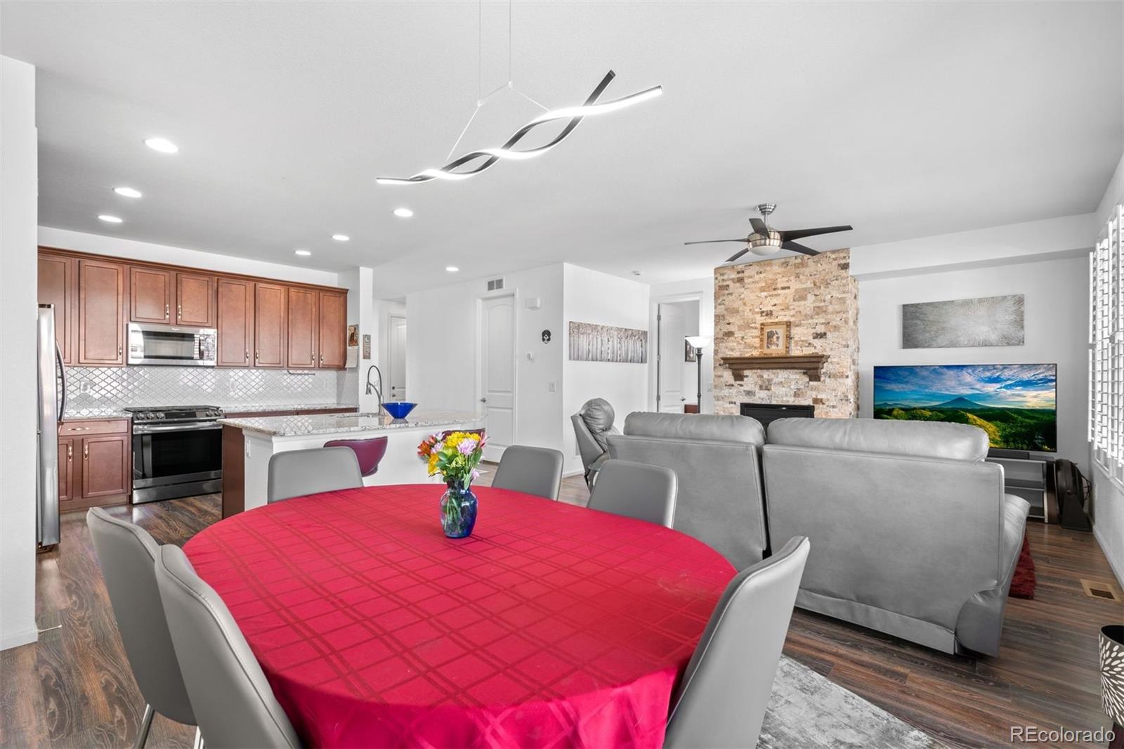 MLS Image #8 for 15904  elizabeth street,thornton, Colorado