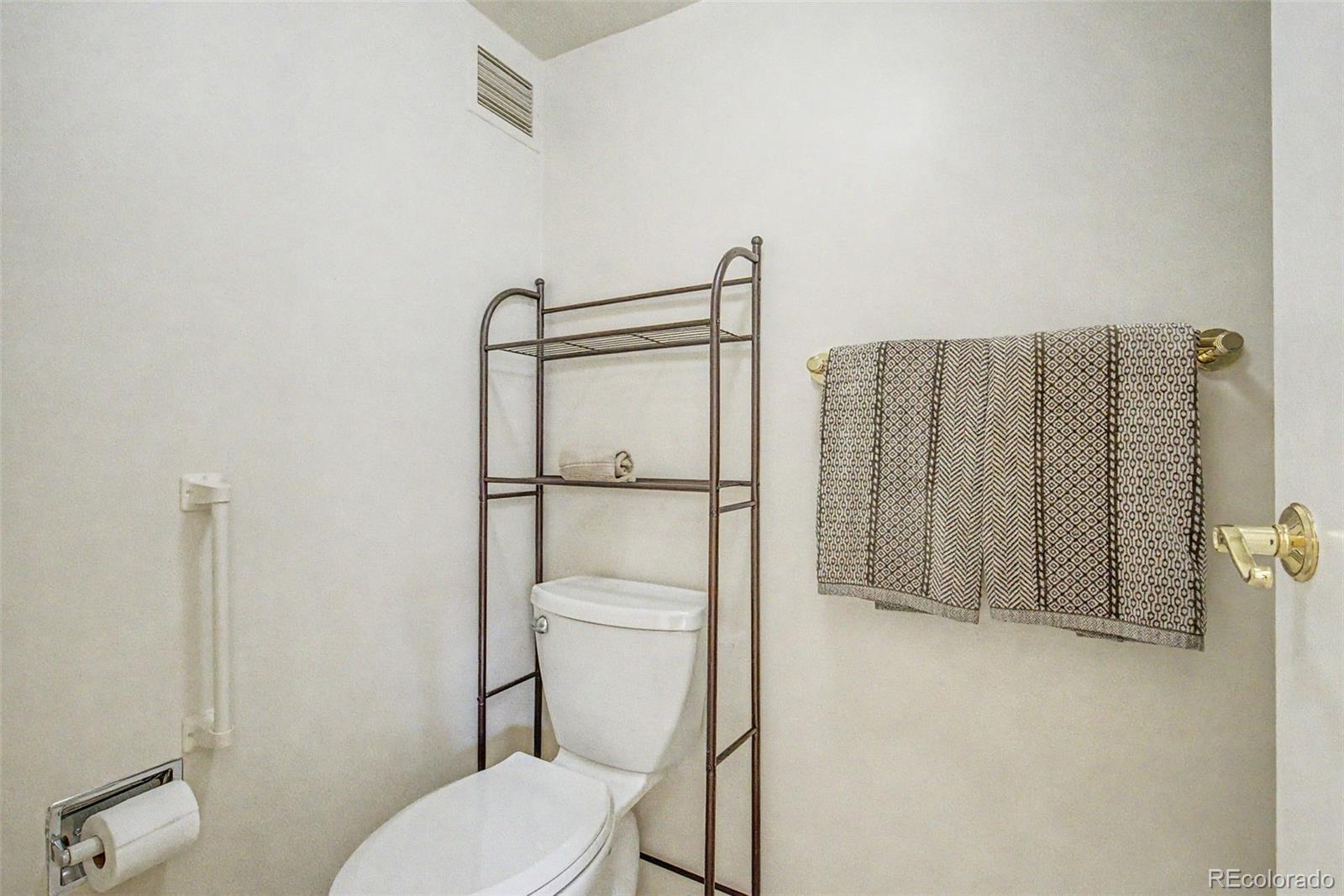 MLS Image #22 for 13601 e marina drive,aurora, Colorado