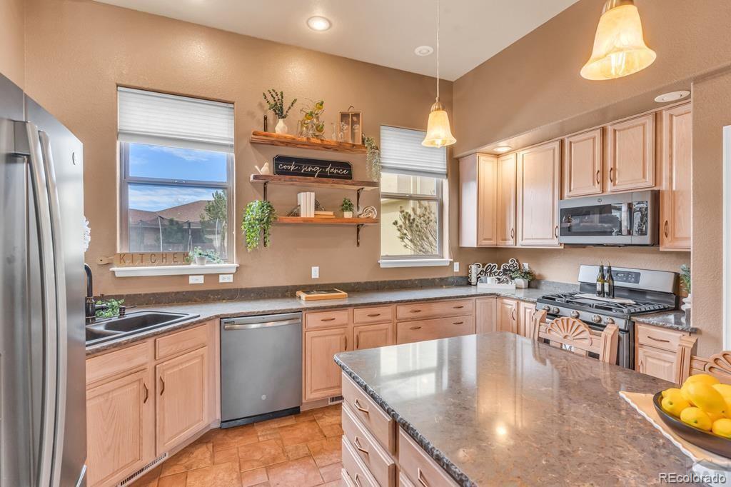 MLS Image #7 for 4720  desert candle drive,pueblo, Colorado