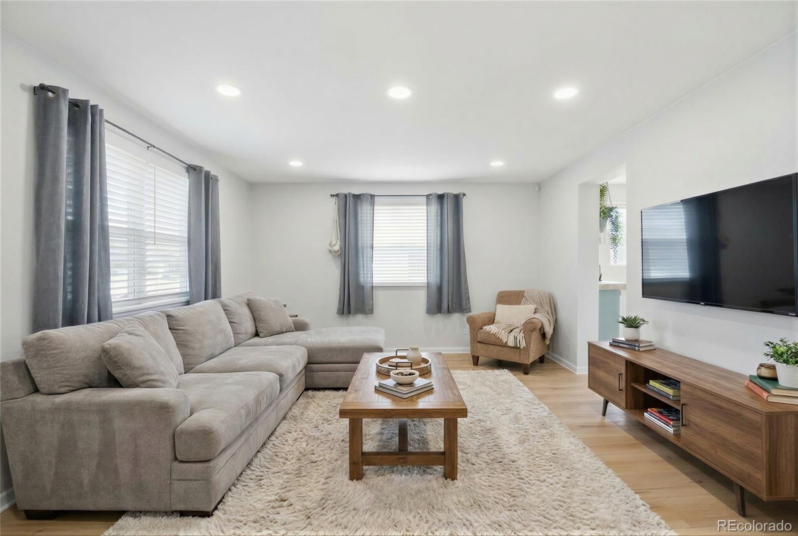 MLS Image #2 for 4737 s pennsylvania street,englewood, Colorado