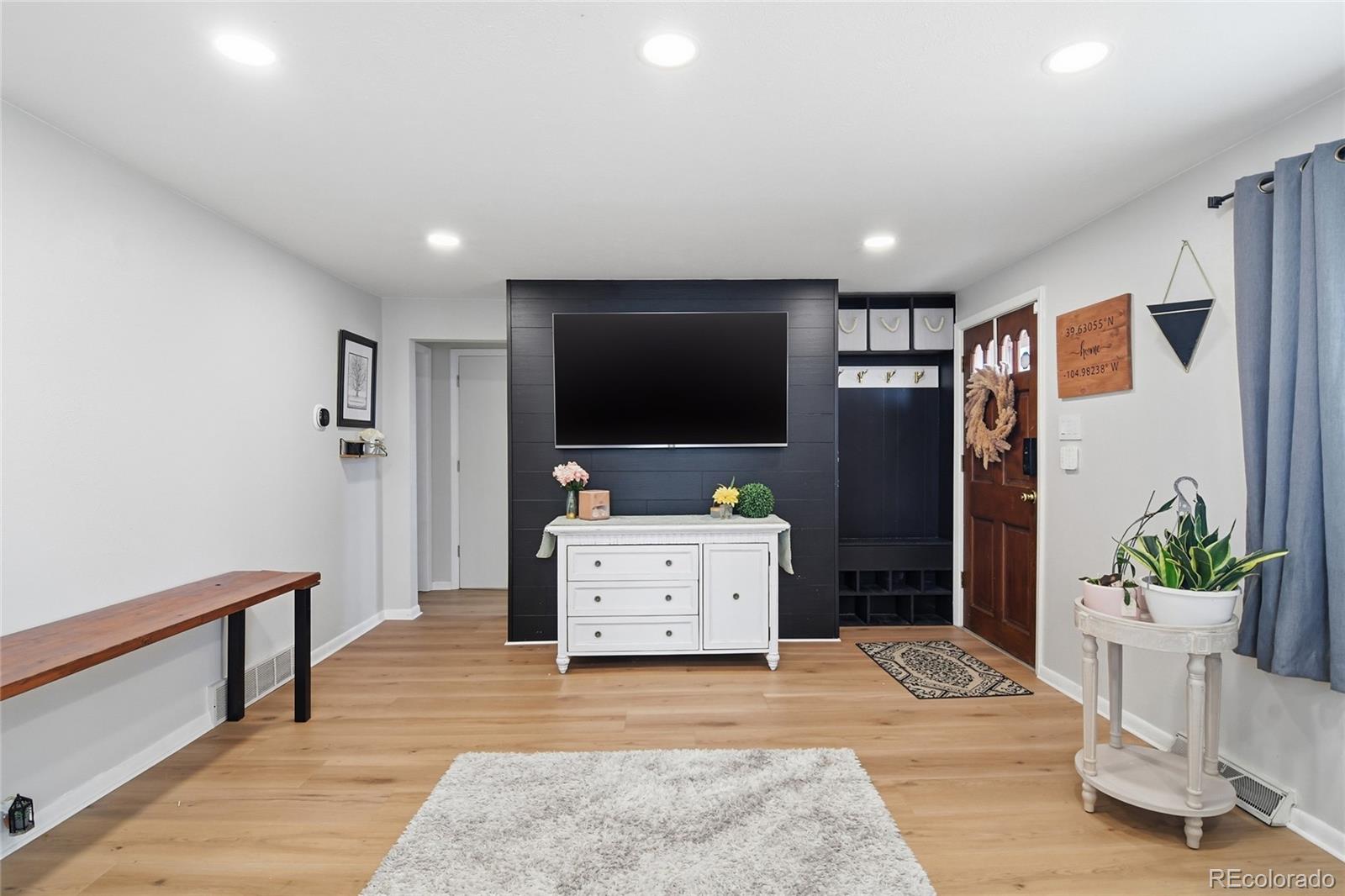 MLS Image #5 for 4737 s pennsylvania street,englewood, Colorado