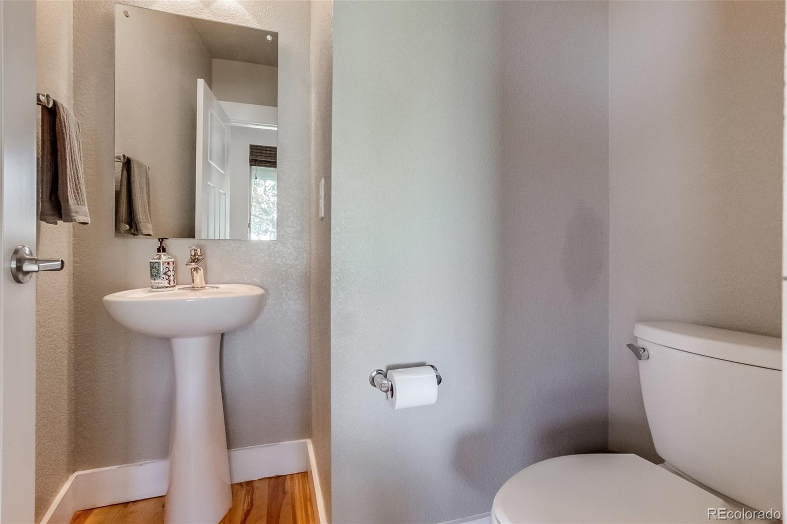 MLS Image #36 for 3219  spruce street,denver, Colorado