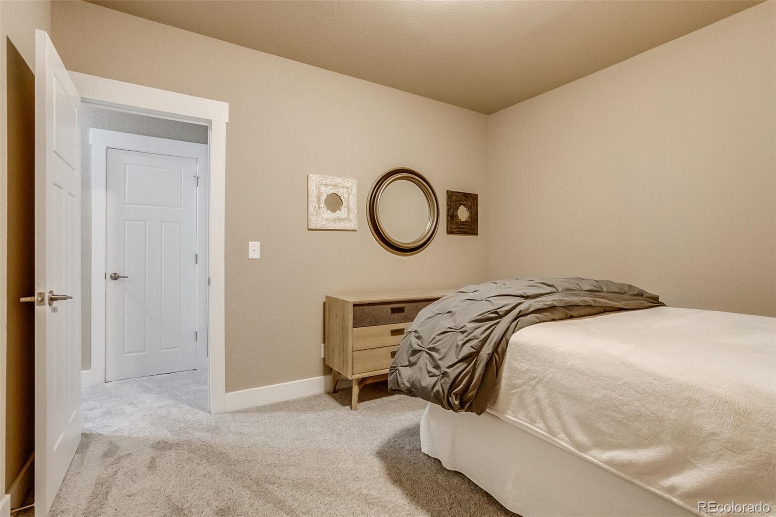 MLS Image #42 for 3219  spruce street,denver, Colorado