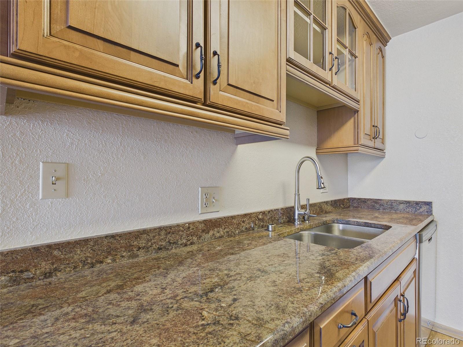 MLS Image #5 for 550 e 12th avenue 506,denver, Colorado