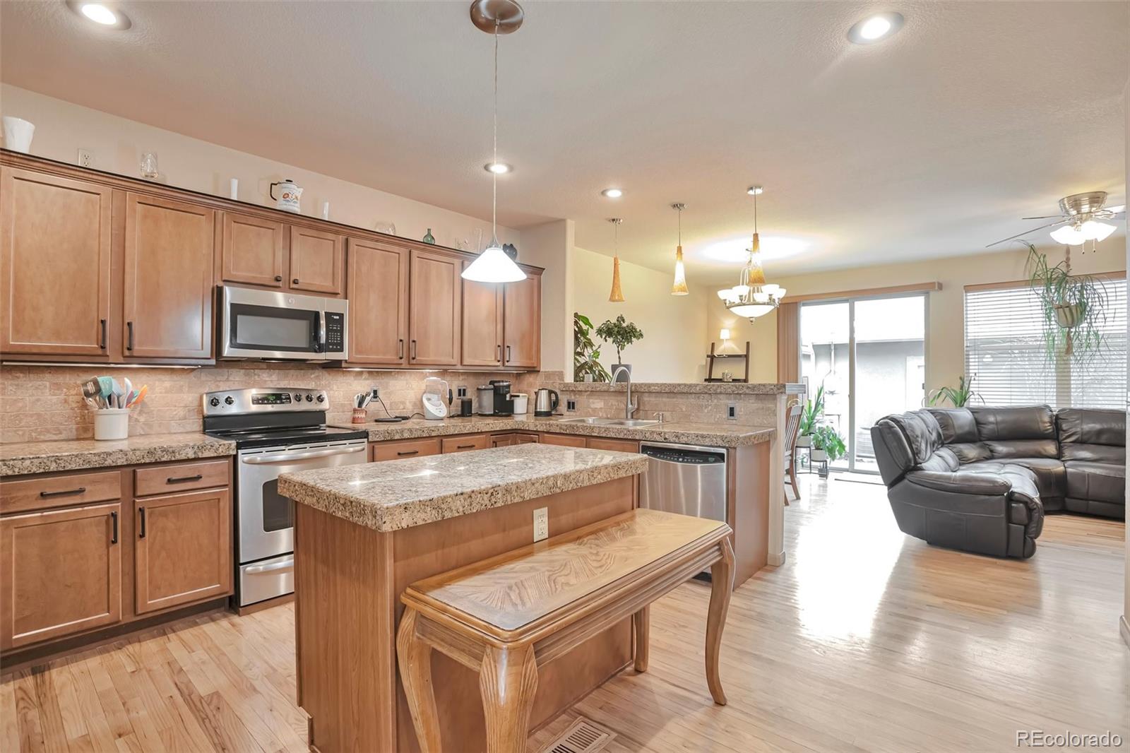 MLS Image #5 for 2686 s cherokee street,denver, Colorado