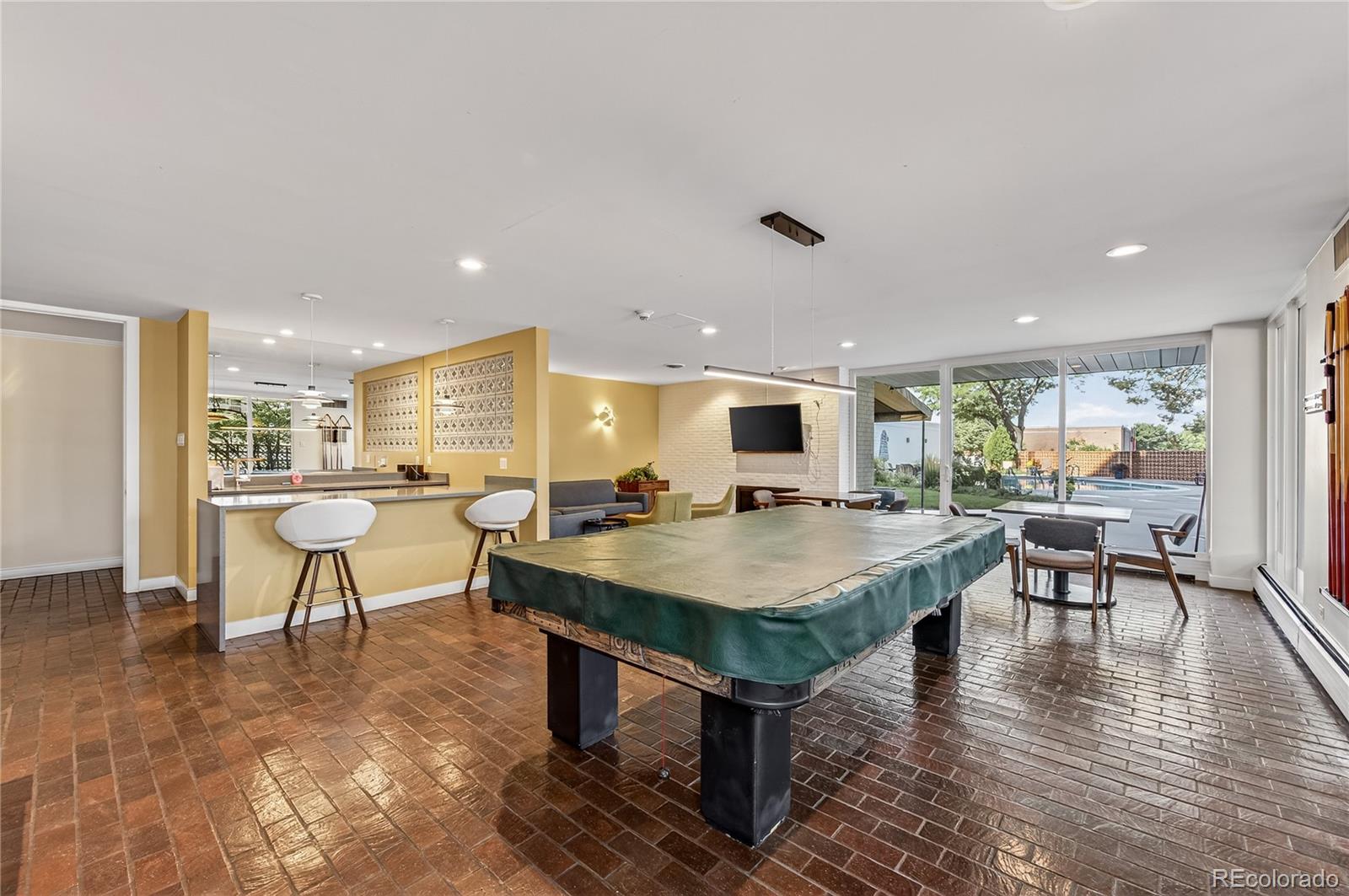 MLS Image #28 for 4570 e yale avenue,denver, Colorado