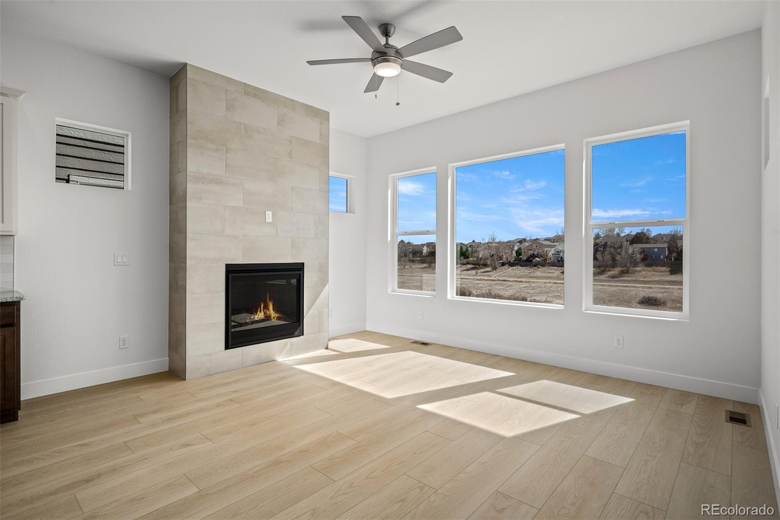 MLS Image #11 for 4555  peak crest view,colorado springs, Colorado