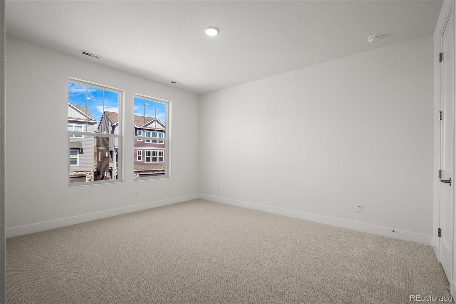 MLS Image #25 for 4555  peak crest view,colorado springs, Colorado