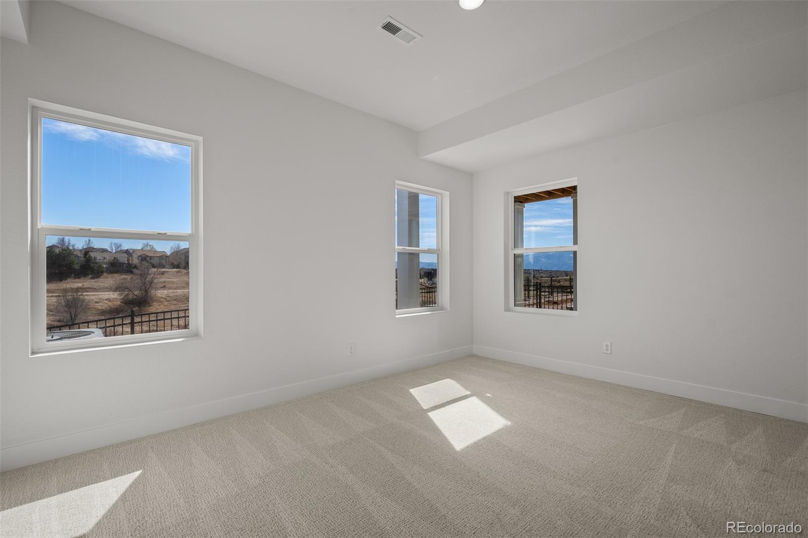 MLS Image #31 for 4555  peak crest view,colorado springs, Colorado