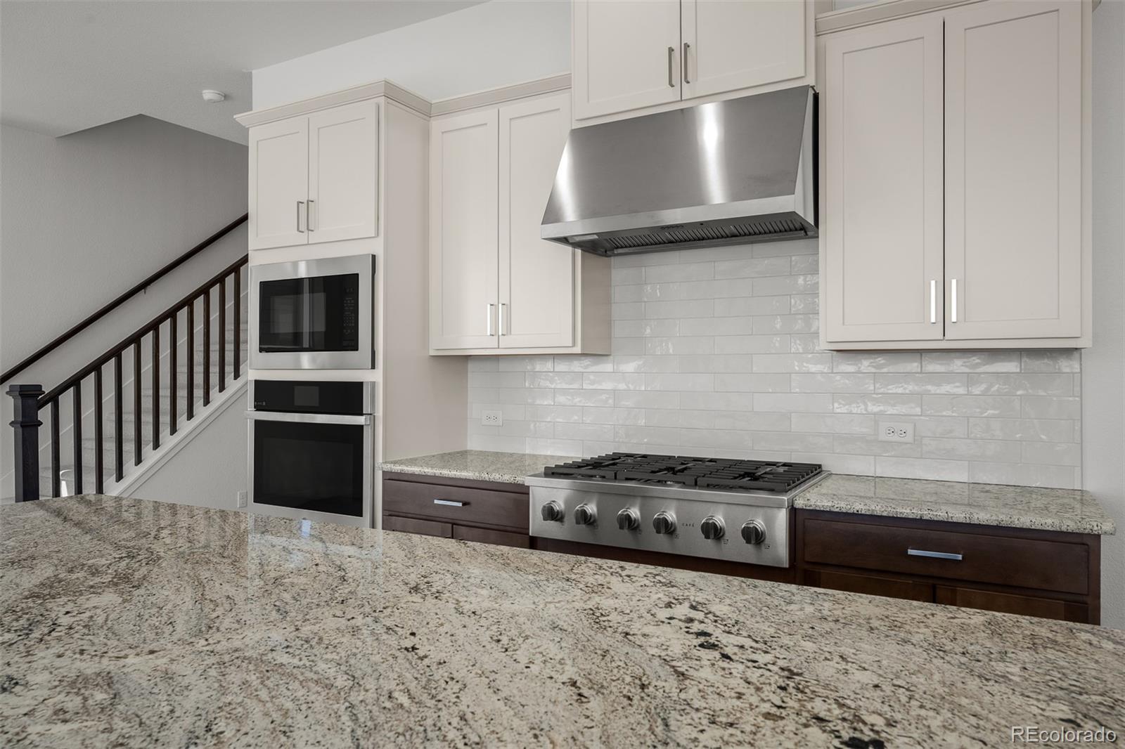 MLS Image #4 for 4555  peak crest view,colorado springs, Colorado