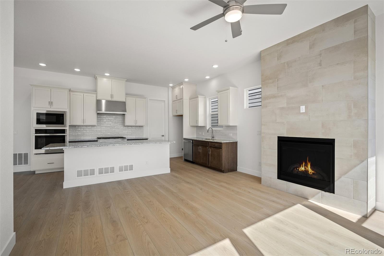 MLS Image #9 for 4555  peak crest view,colorado springs, Colorado