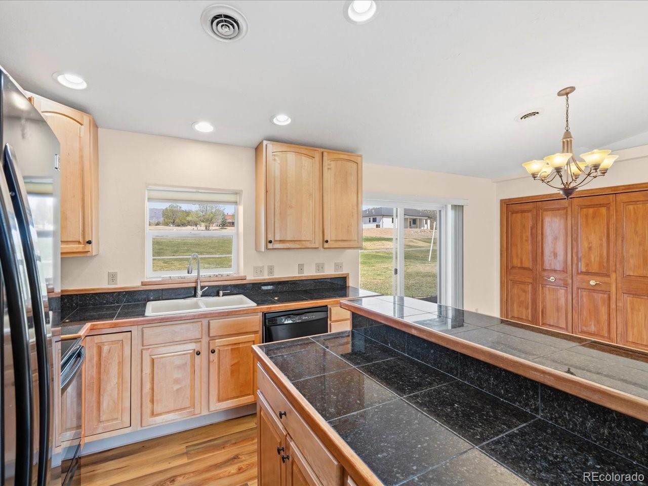 MLS Image #11 for 404  birdie circle,cedaredge, Colorado