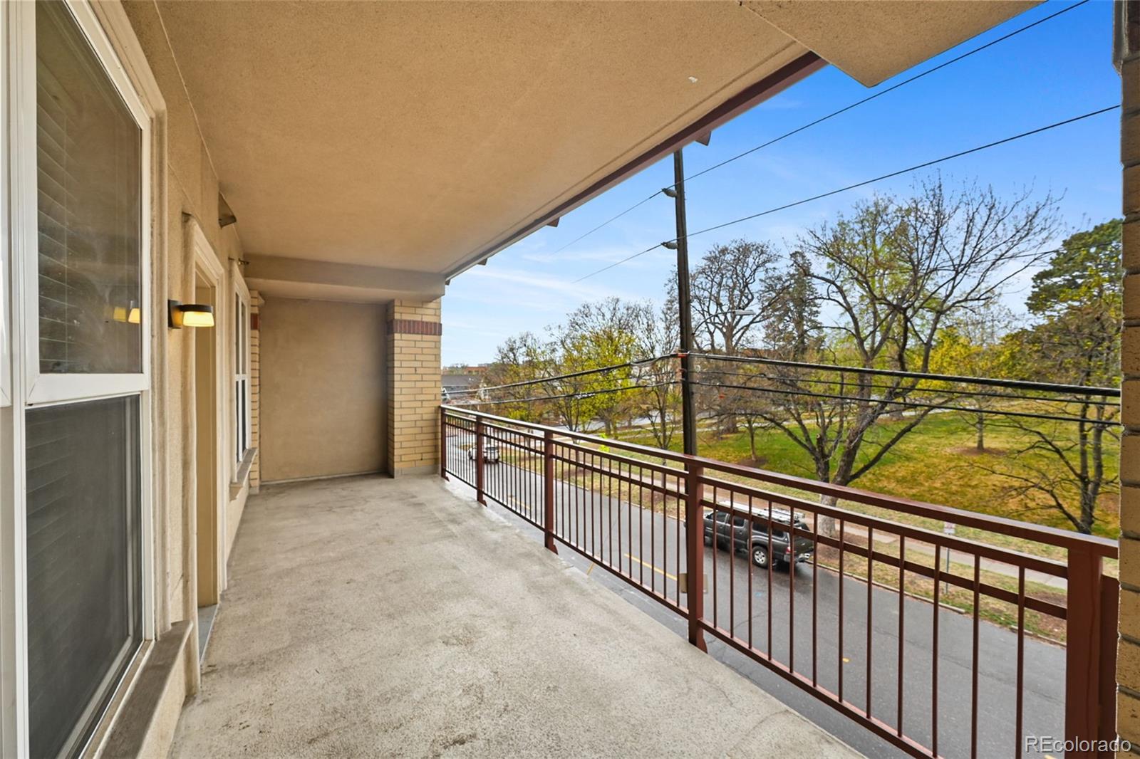 MLS Image #22 for 2240 n clay street 204,denver, Colorado