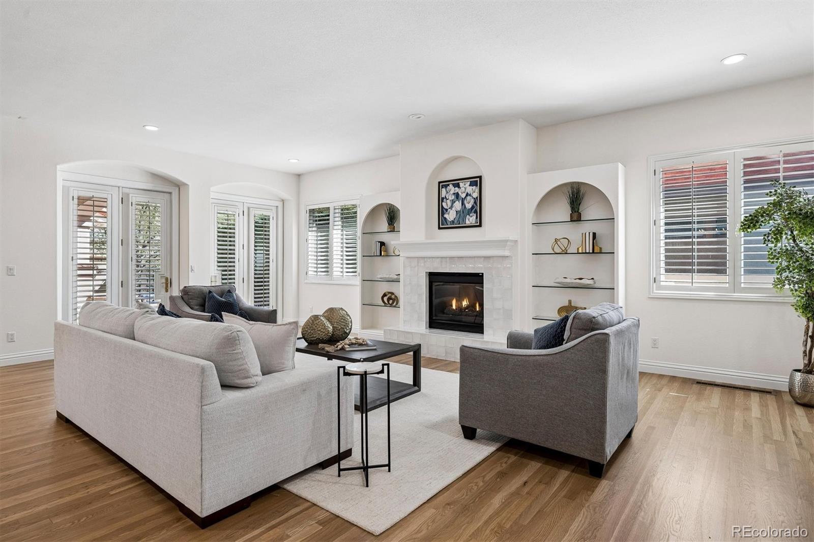 MLS Image #14 for 420  saint paul street,denver, Colorado