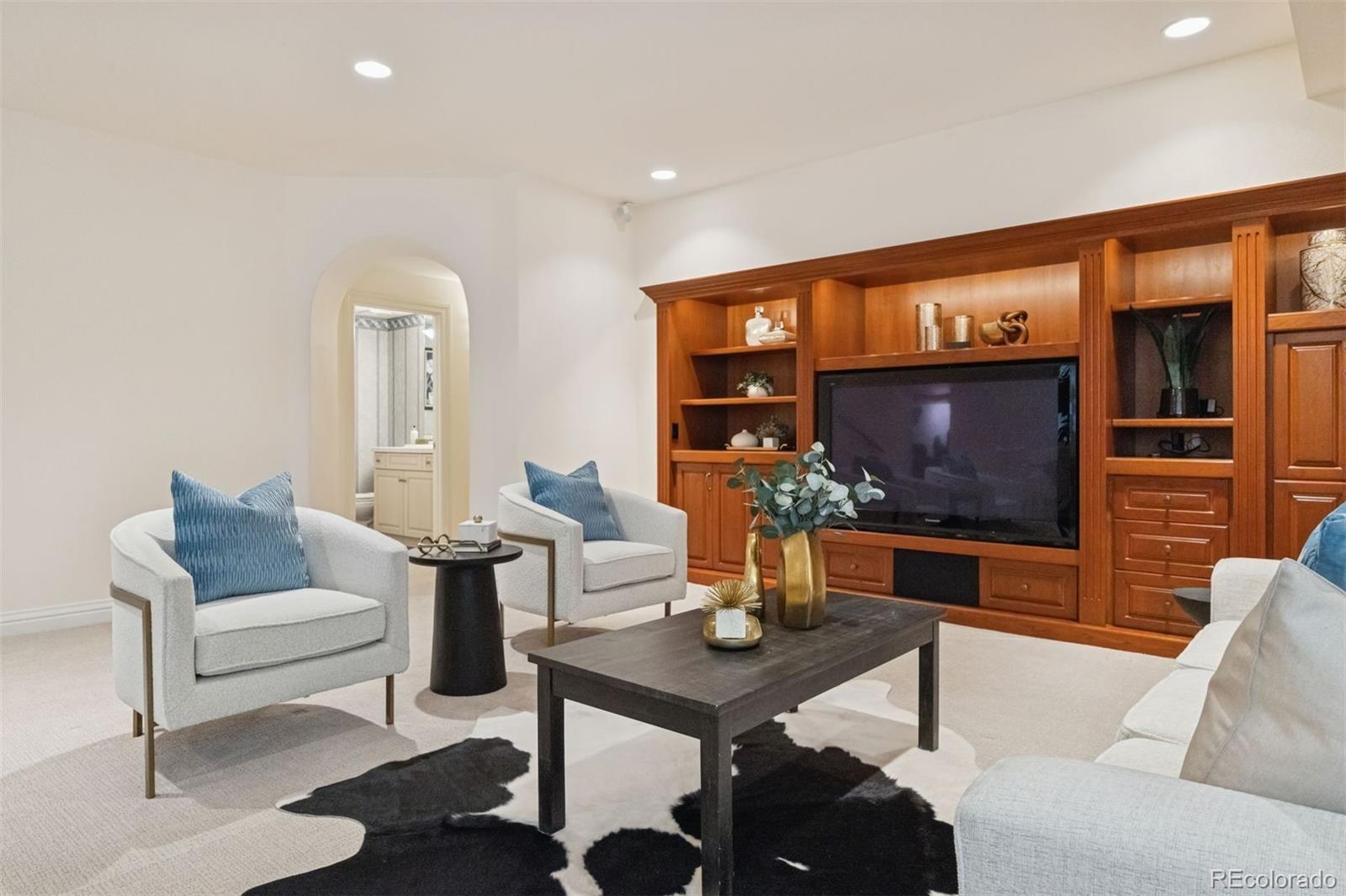 MLS Image #19 for 420  saint paul street,denver, Colorado