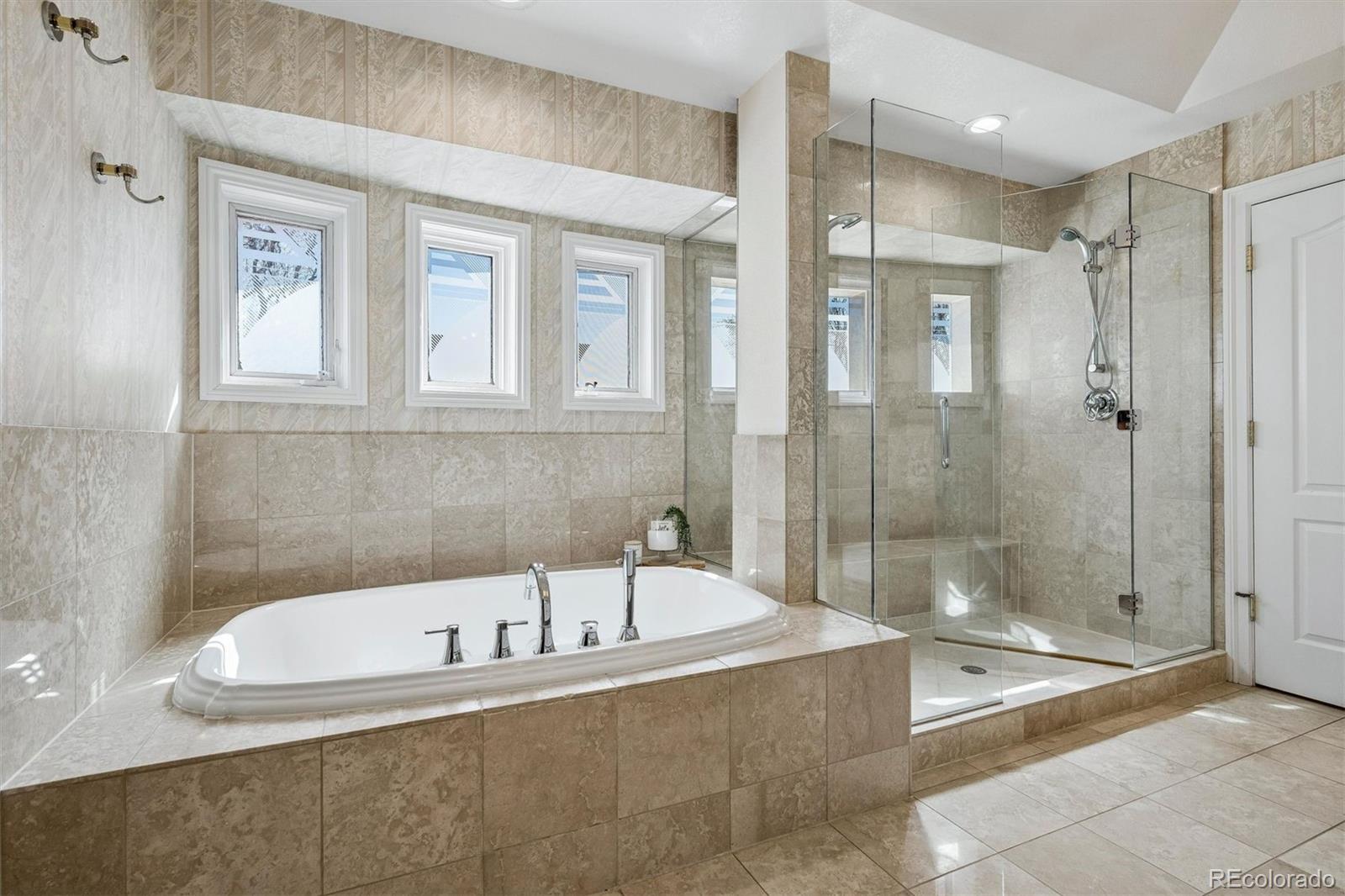 MLS Image #22 for 420  saint paul street,denver, Colorado