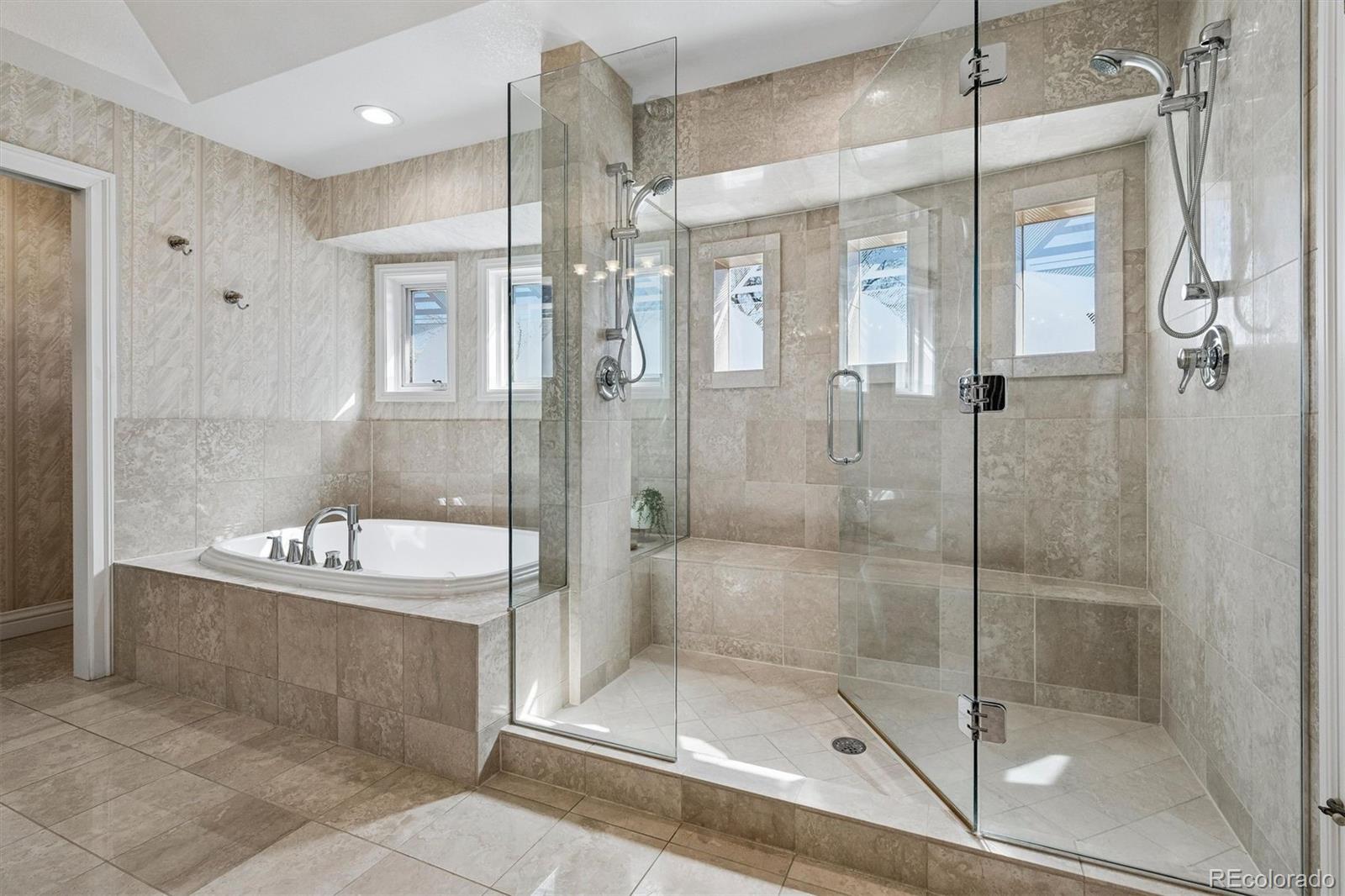 MLS Image #24 for 420  saint paul street,denver, Colorado