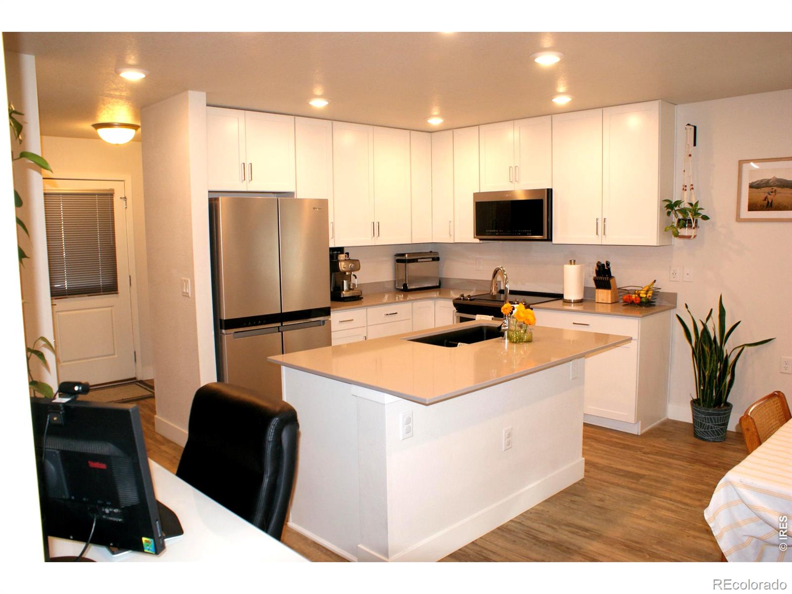 MLS Image #3 for 819  widgeon circle,longmont, Colorado