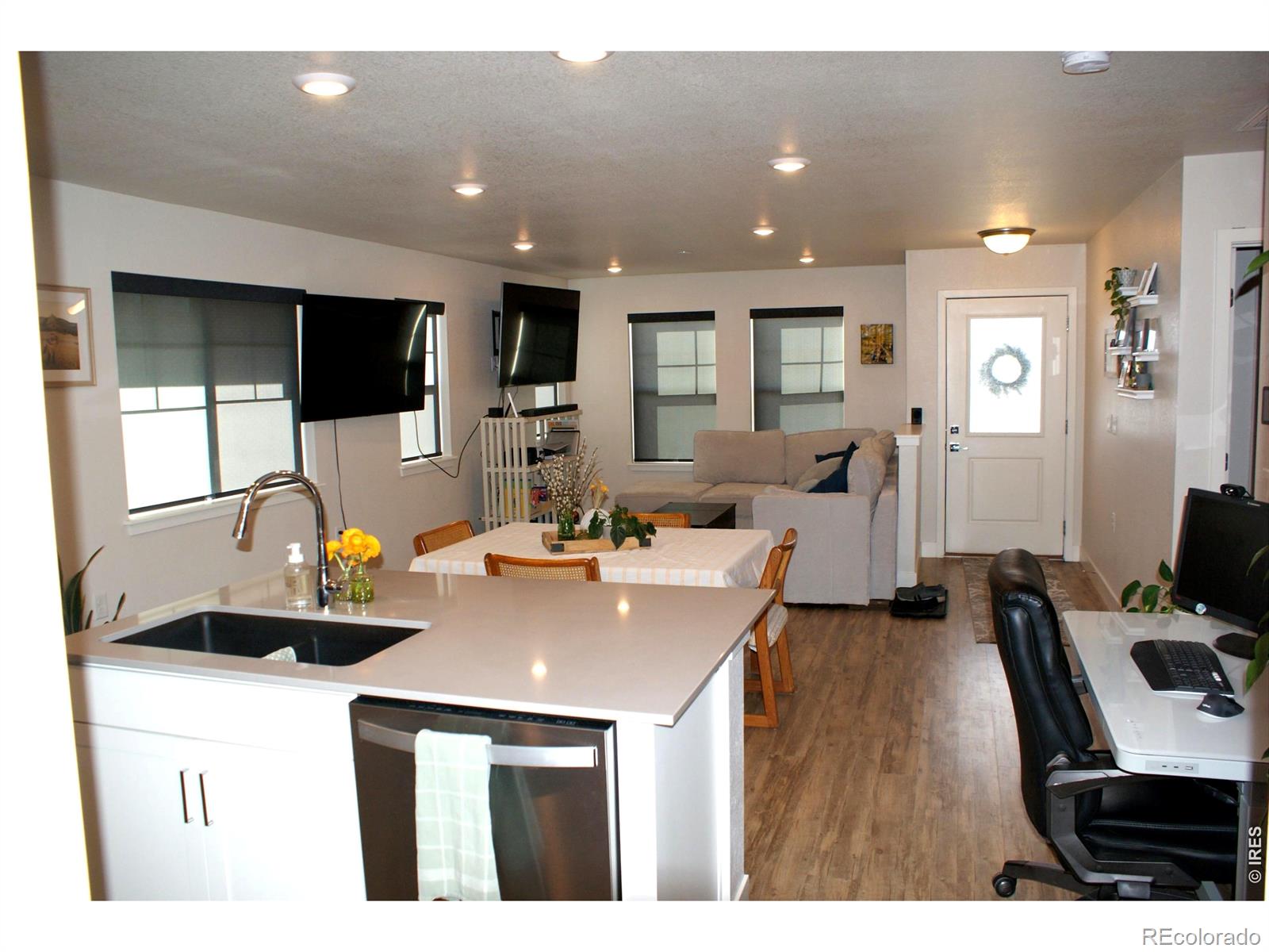 MLS Image #7 for 819  widgeon circle,longmont, Colorado