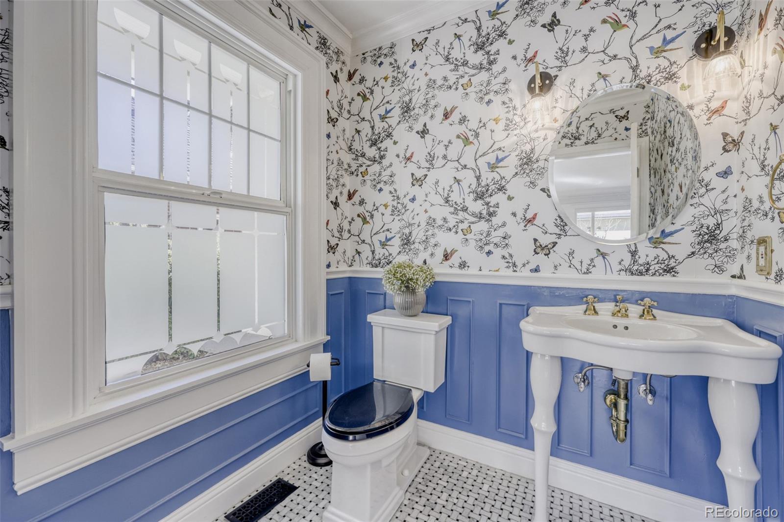 MLS Image #11 for 1912  ivanhoe street,denver, Colorado