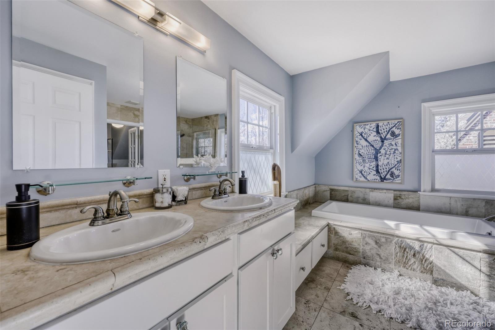 MLS Image #14 for 1912  ivanhoe street,denver, Colorado