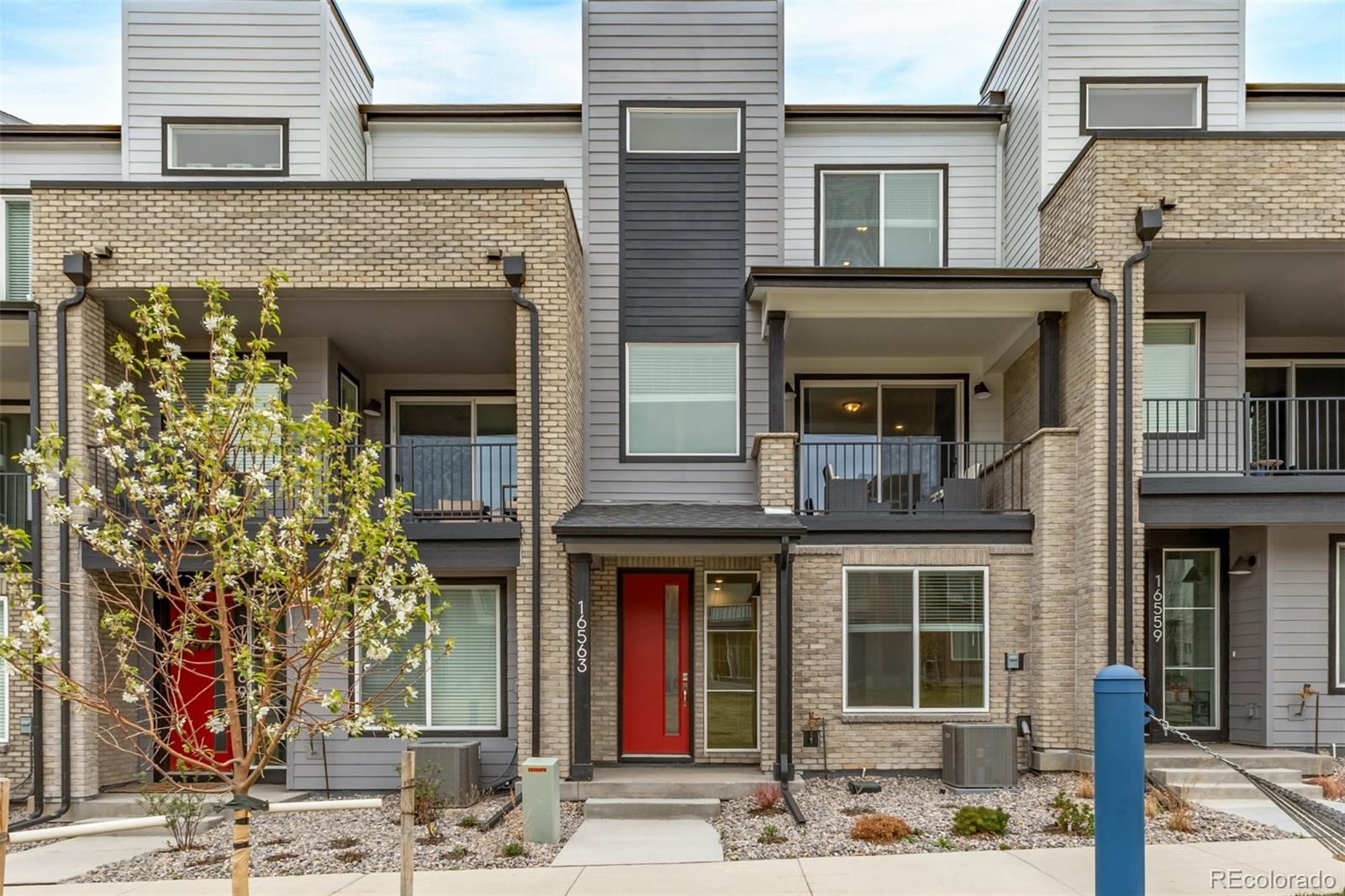 MLS Image #0 for 16563  peak way,broomfield, Colorado